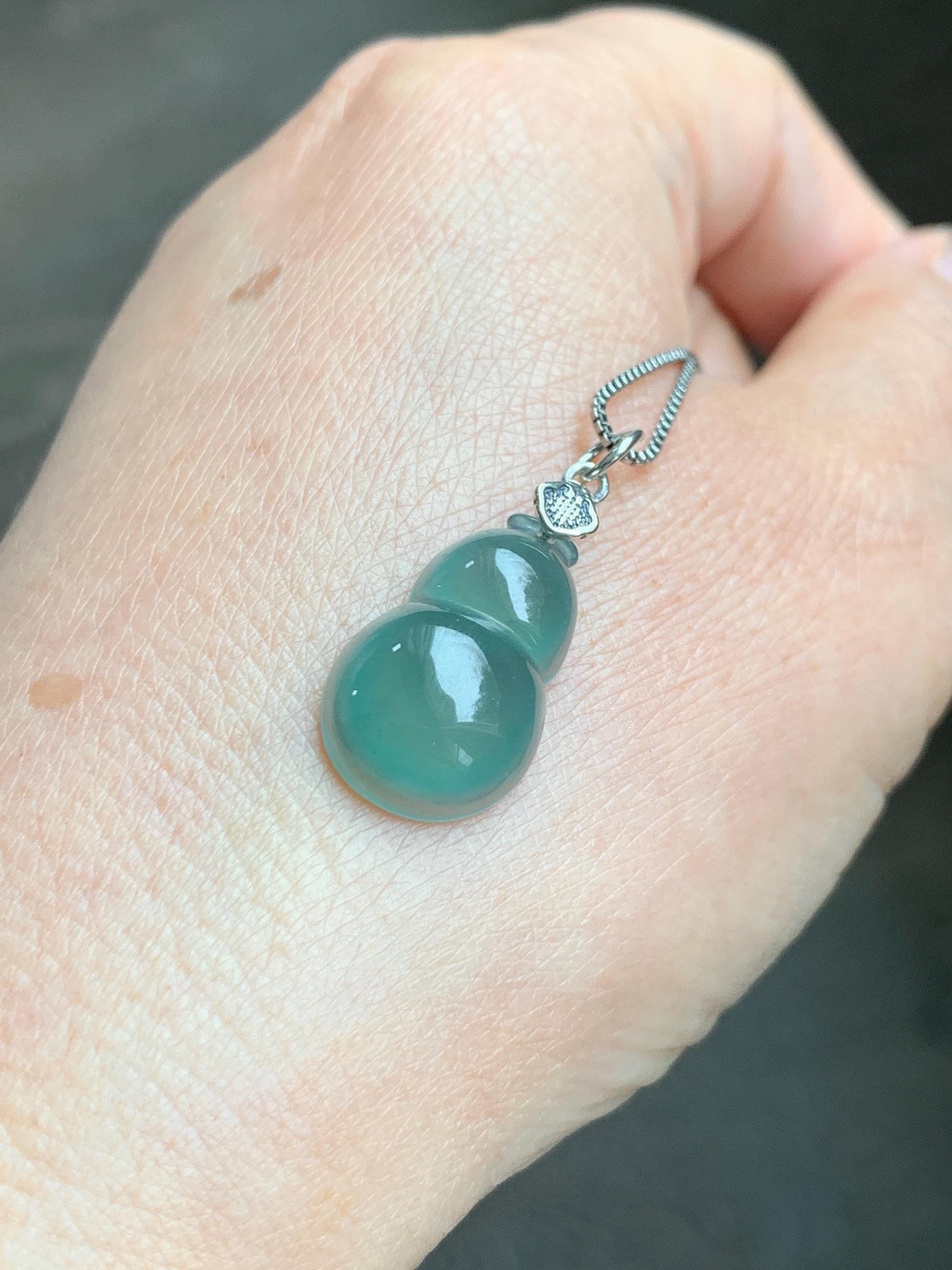 Natural Grade A Guatemalan Icy Translucent Teal Green Jade Jadeite Gourd Hulu Pendant Sterling Silver 3g 天然冰危蓝绿翡翠葫芦吊坠 WHG110A