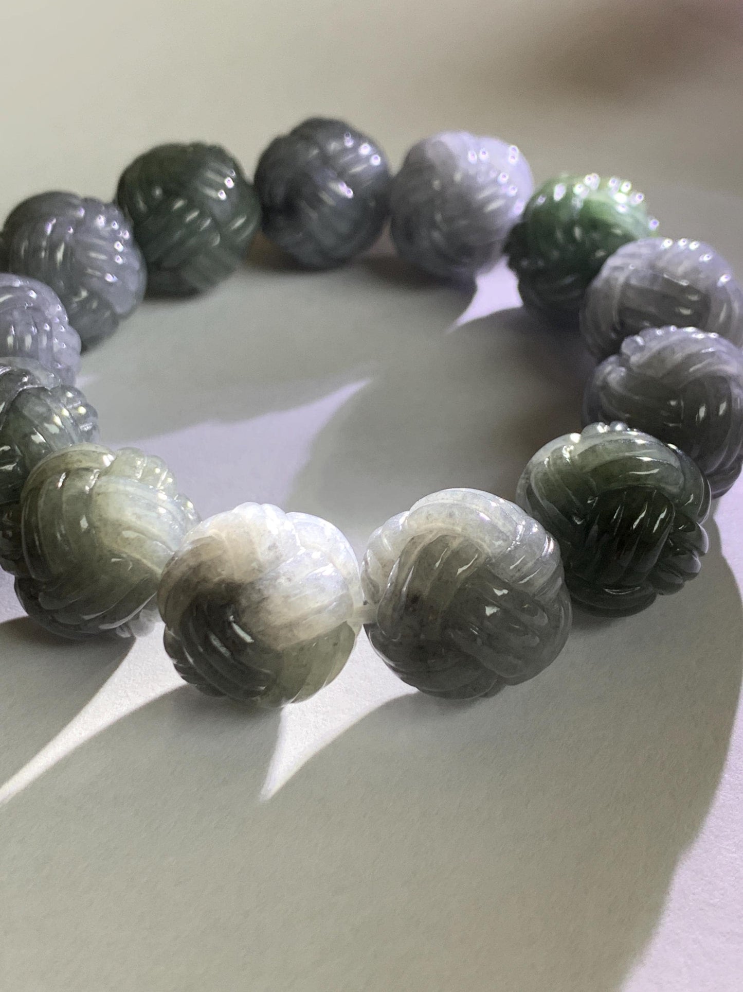 Certified Natural Grade A Icy Translucent Gray Wuji Jade Jadeite Carved Love Knot Beads Beaded Bracelet 15.8mm 7” 84g 天然冰胶乌鸡翡翠爱心结圆珠手串 088