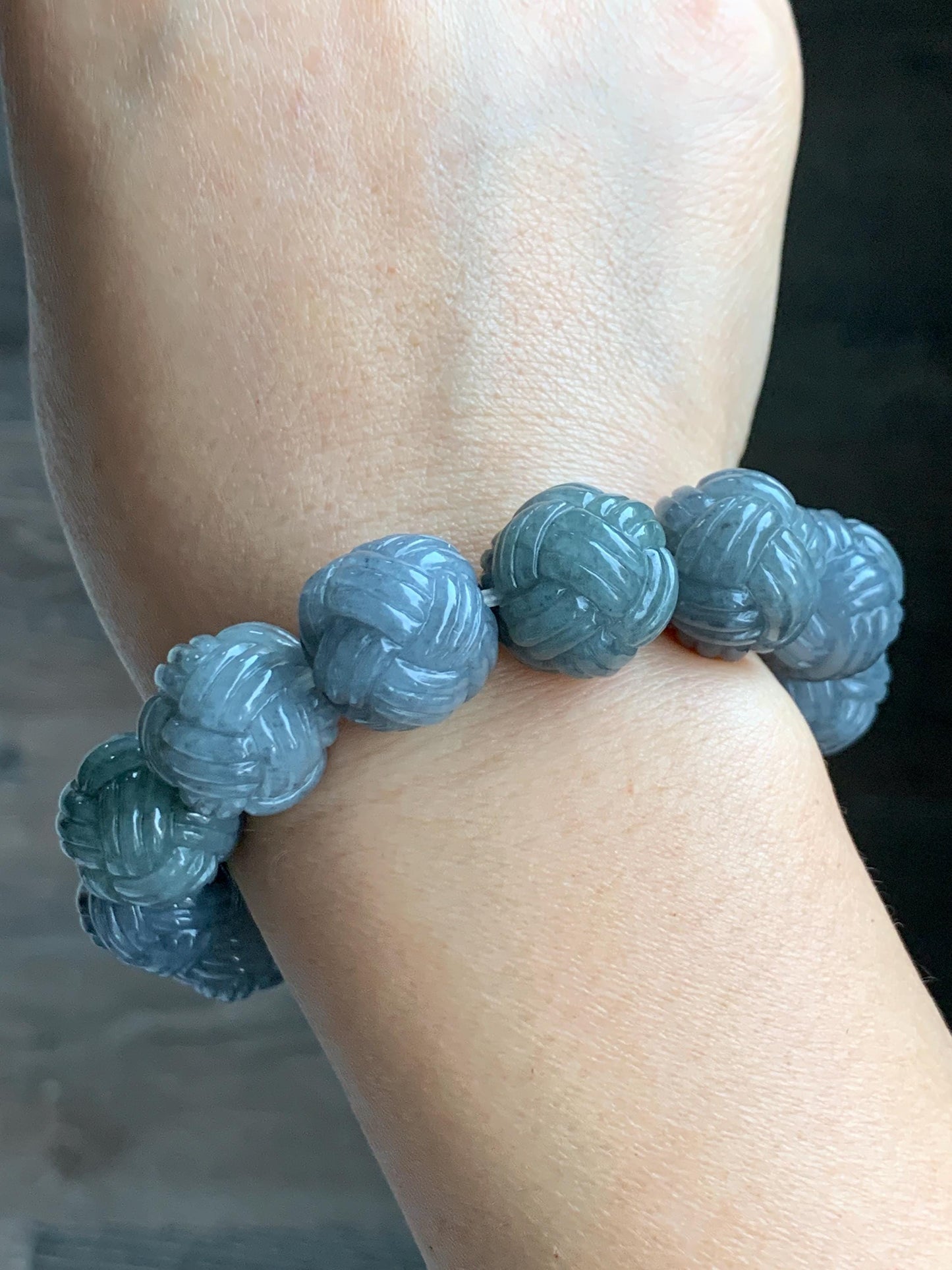 Certified Natural Grade A Icy Translucent Gray Wuji Jade Jadeite Carved Love Knot Beads Beaded Bracelet 15.8mm 7” 84g 天然冰胶乌鸡翡翠爱心结圆珠手串 088
