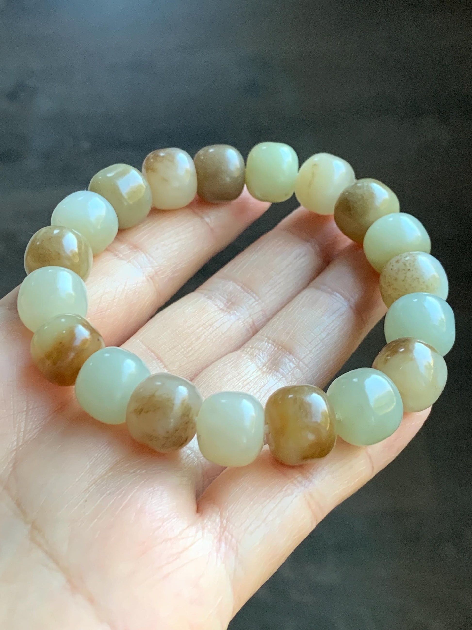 Natural Nephrite Jade Beige Brown Translucent Large Barrel Beads Beaded Bracelet Matte Finish 7.25" 49g 天然和田玉糖色哑光桶珠手串 HTTS150