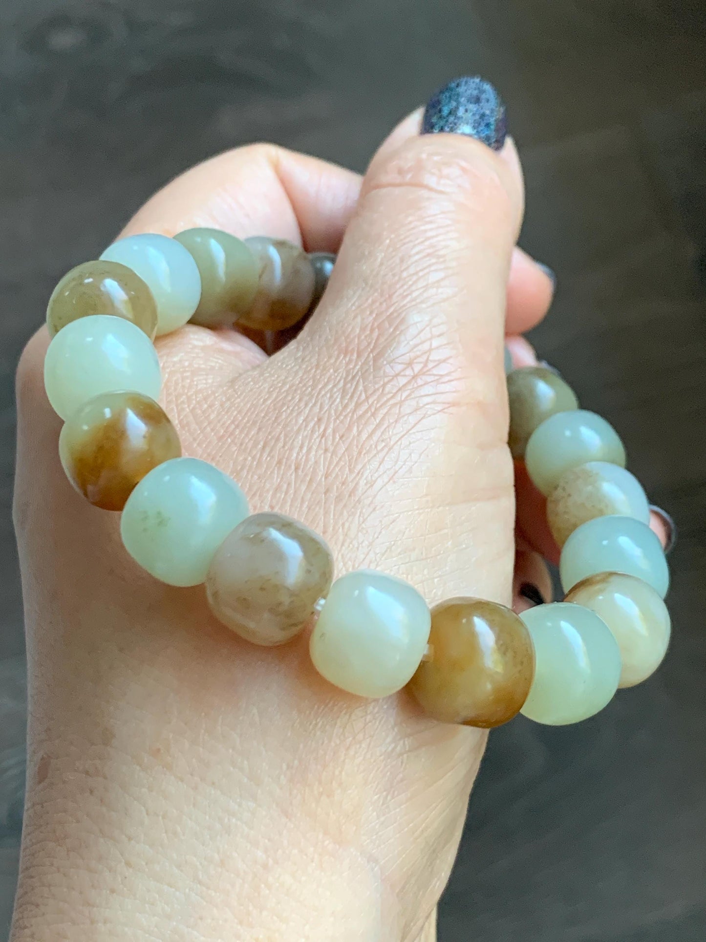 Natural Nephrite Jade Beige Brown Translucent Large Barrel Beads Beaded Bracelet Matte Finish 7.25" 49g 天然和田玉糖色哑光桶珠手串 HTTS150