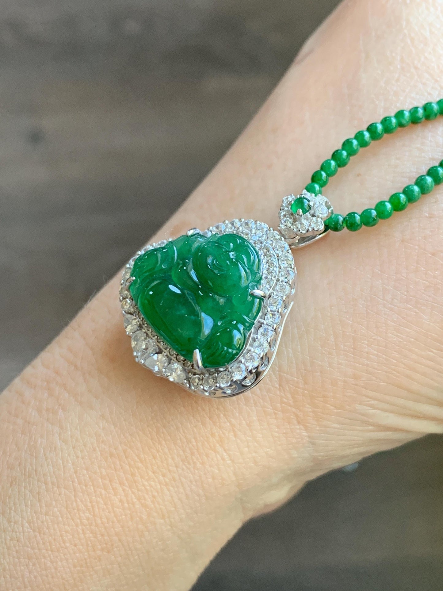 Certified Natural Guatemalan Icy Translucent Vibrant Green Jade Jadeite Buddha Pendant Sterling Silver Beaded Necklace 天然冰危绿翡翠佛公吊坠绿翡翠珠项链 092