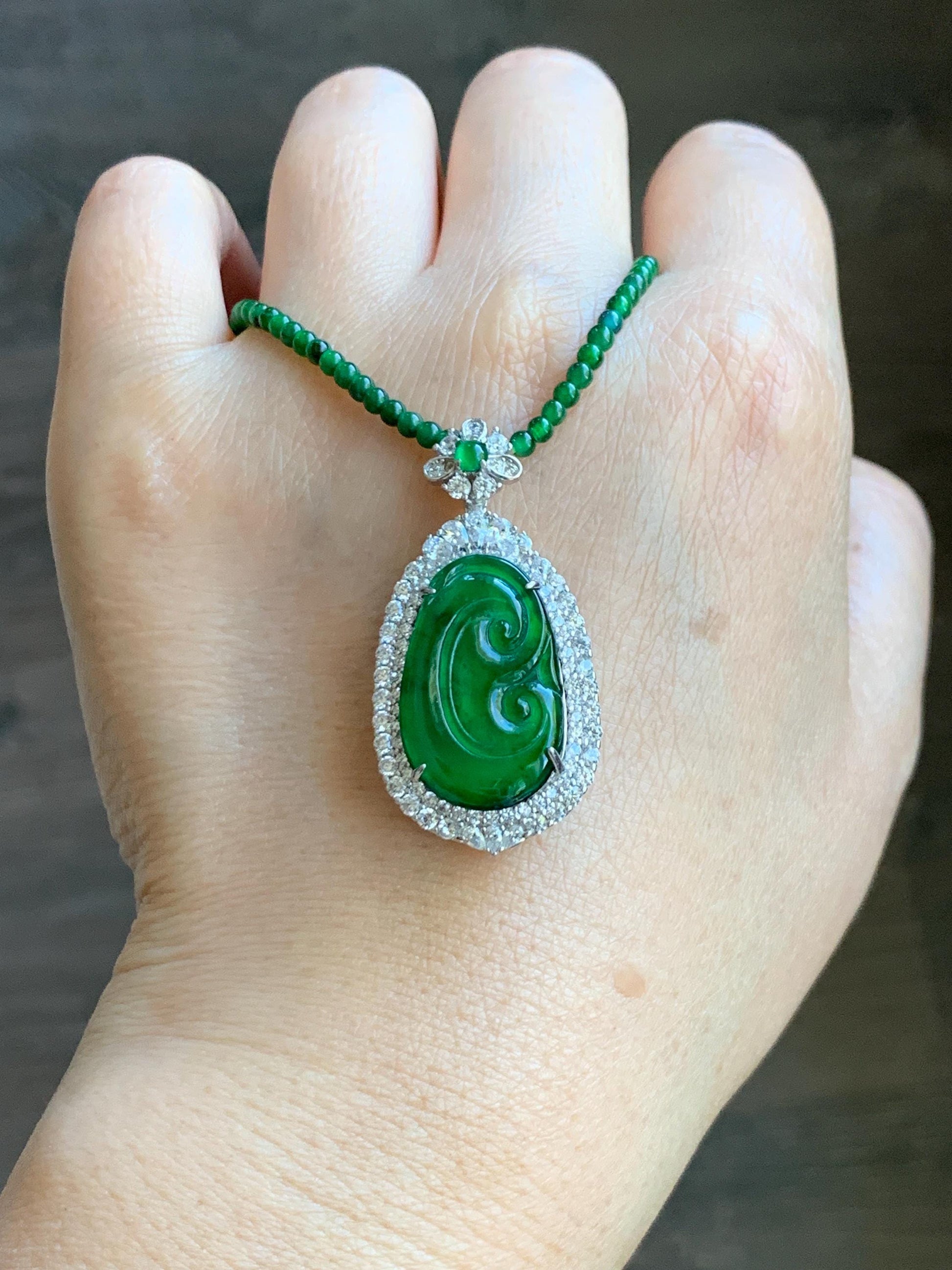 Certified Natural Guatemalan Icy Translucent Vibrant Green Jade Jadeite Ruyi Pendant Sterling Silver Beaded Necklace 天然冰危绿翡翠如意吊坠绿翡翠珠项链 094