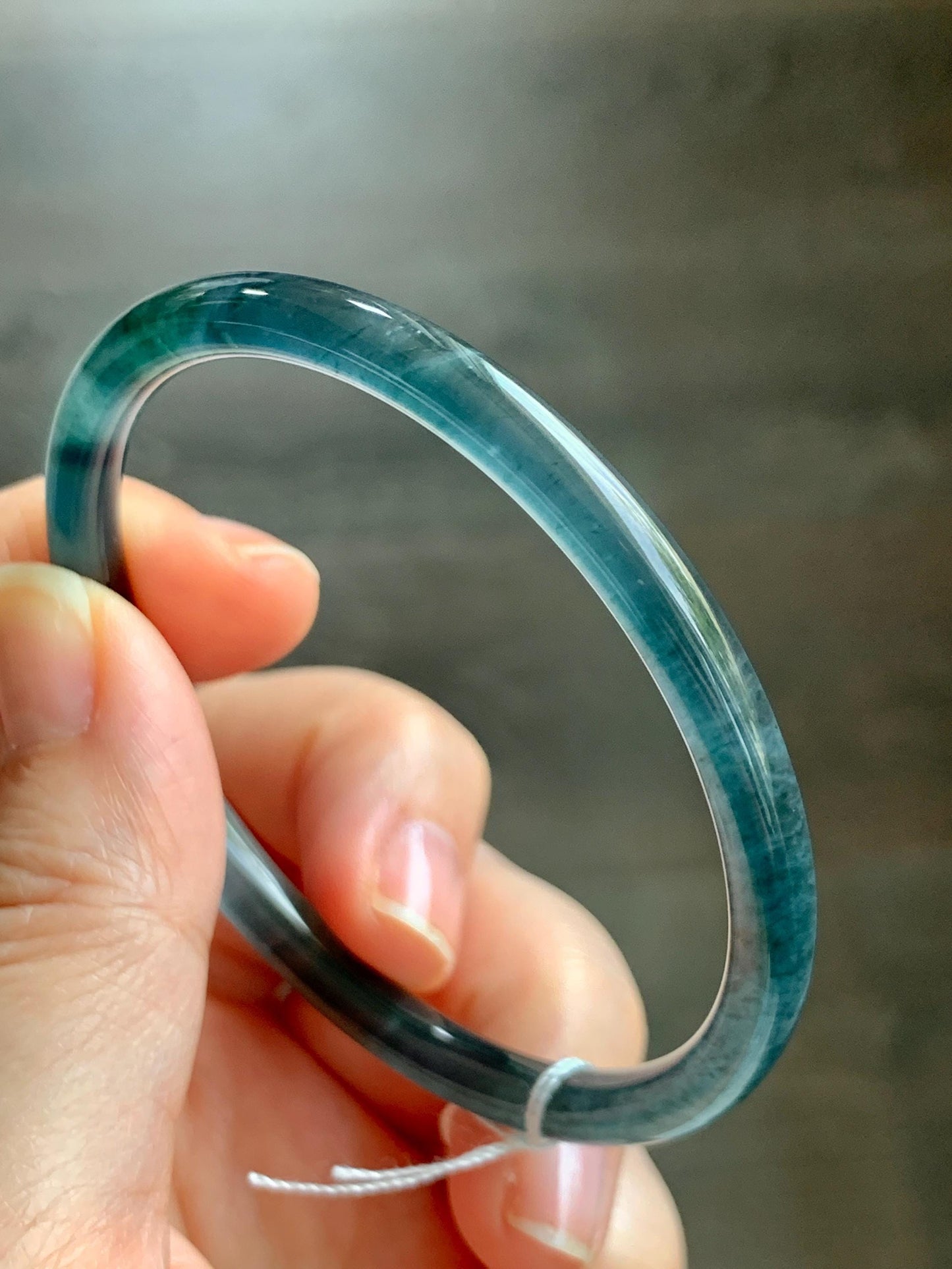 Certified Natural Grade A Guatemalan Icy Translucent Dark Teal Blue Marbled Jade Jadeite Bangle Bracelet 56.65mm 7” 15g 天然冰胶危蓝飘花翡翠细圆条手镯 068