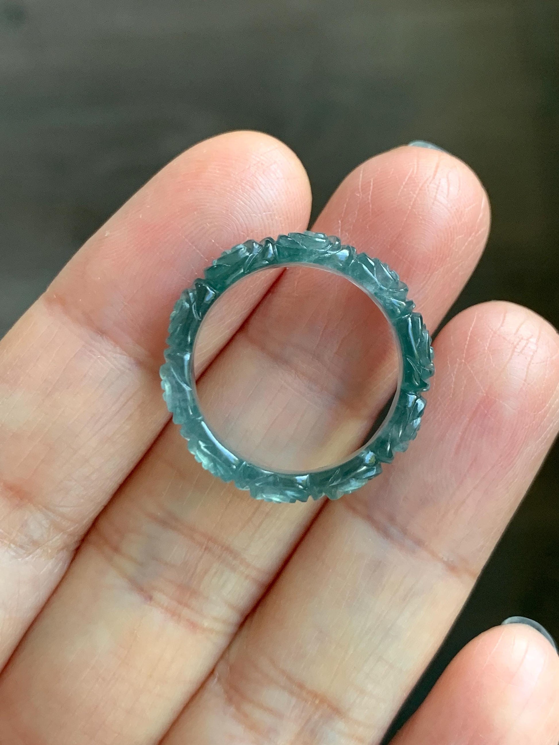 Grade A Natural Guatemalan Icy Translucent Dark Teal Blue Jade Jadeite Carved Rose Band Ring Size 7.25 US 天然冰胶危蓝翡翠玫瑰花戒圈 GWR450C