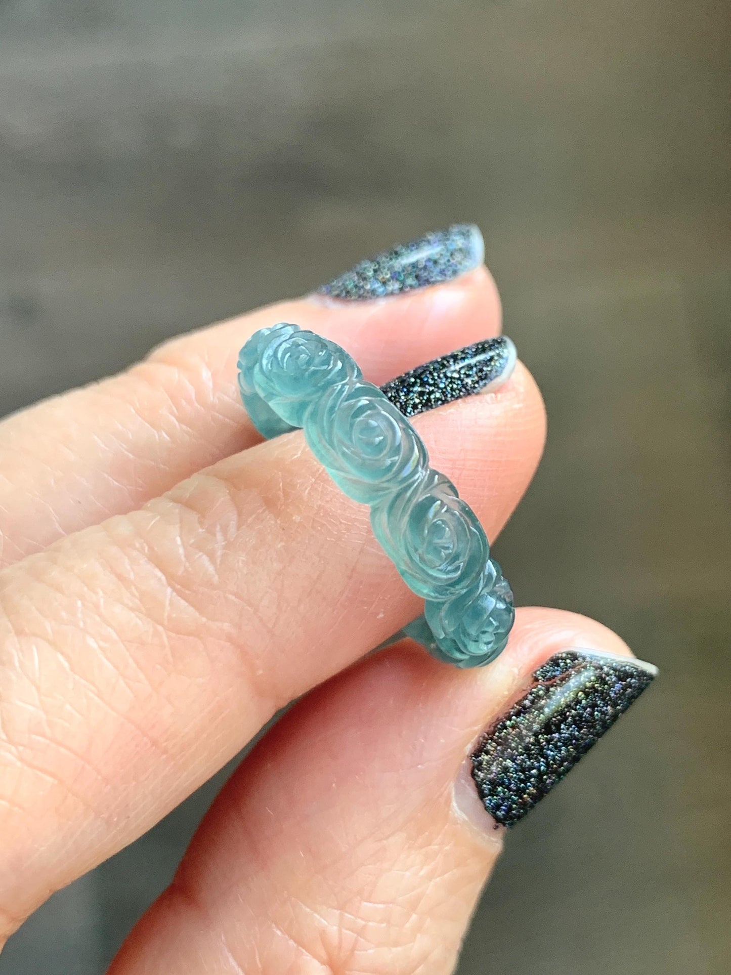 Grade A Natural Guatemalan Icy Translucent Dark Teal Blue Jade Jadeite Carved Rose Band Ring Size 7.25 US 天然冰胶危蓝翡翠玫瑰花戒圈 GWR450C