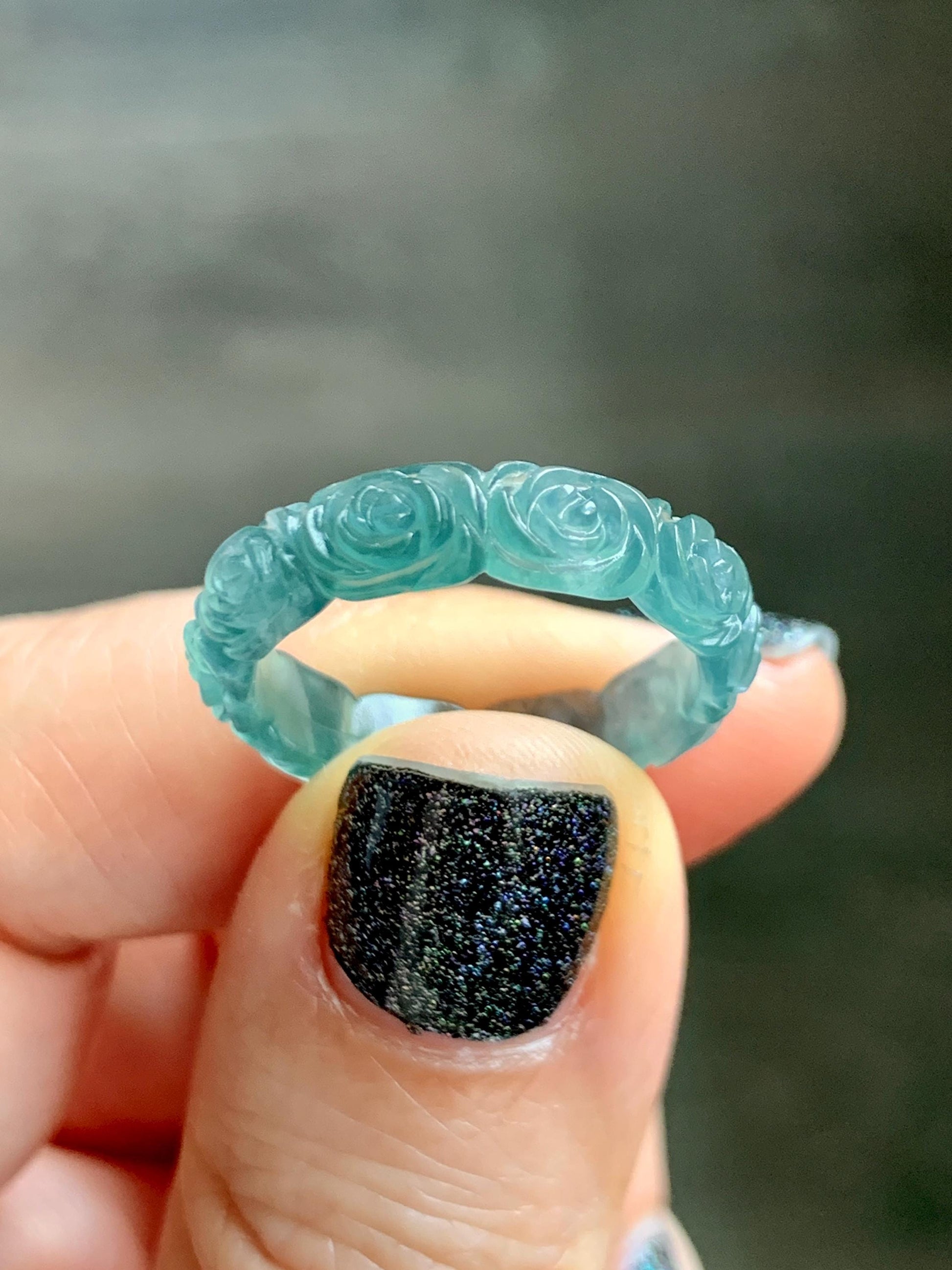 Grade A Natural Guatemalan Icy Translucent Dark Teal Blue Jade Jadeite Carved Rose Band Ring Size 7.25 US 天然冰胶危蓝翡翠玫瑰花戒圈 GWR450C