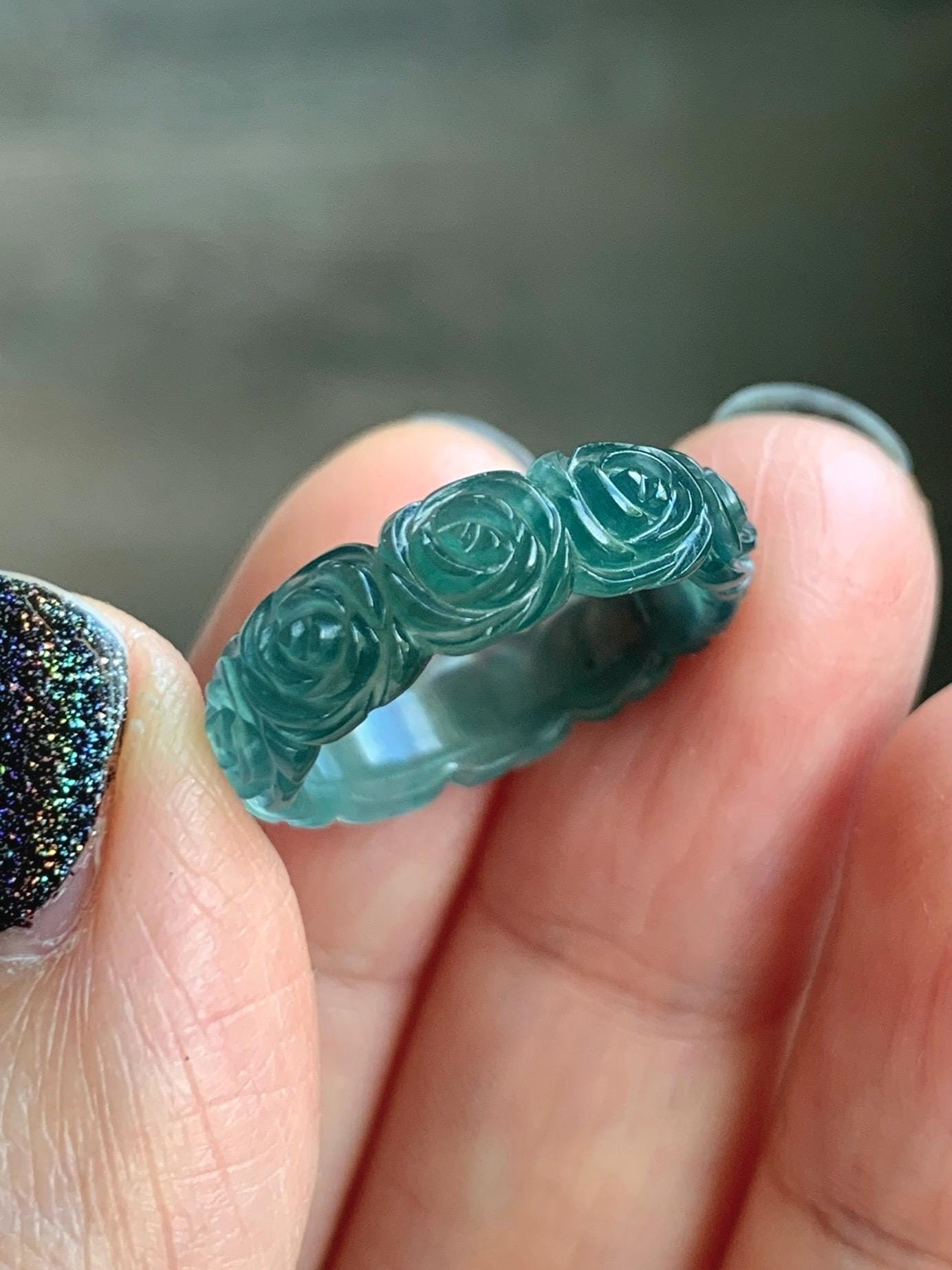 Grade A Natural Guatemalan Icy Translucent Dark Teal Blue Jade Jadeite Carved Rose Band Ring Size 6 US 天然冰胶危蓝翡翠玫瑰花戒圈 GWR450B