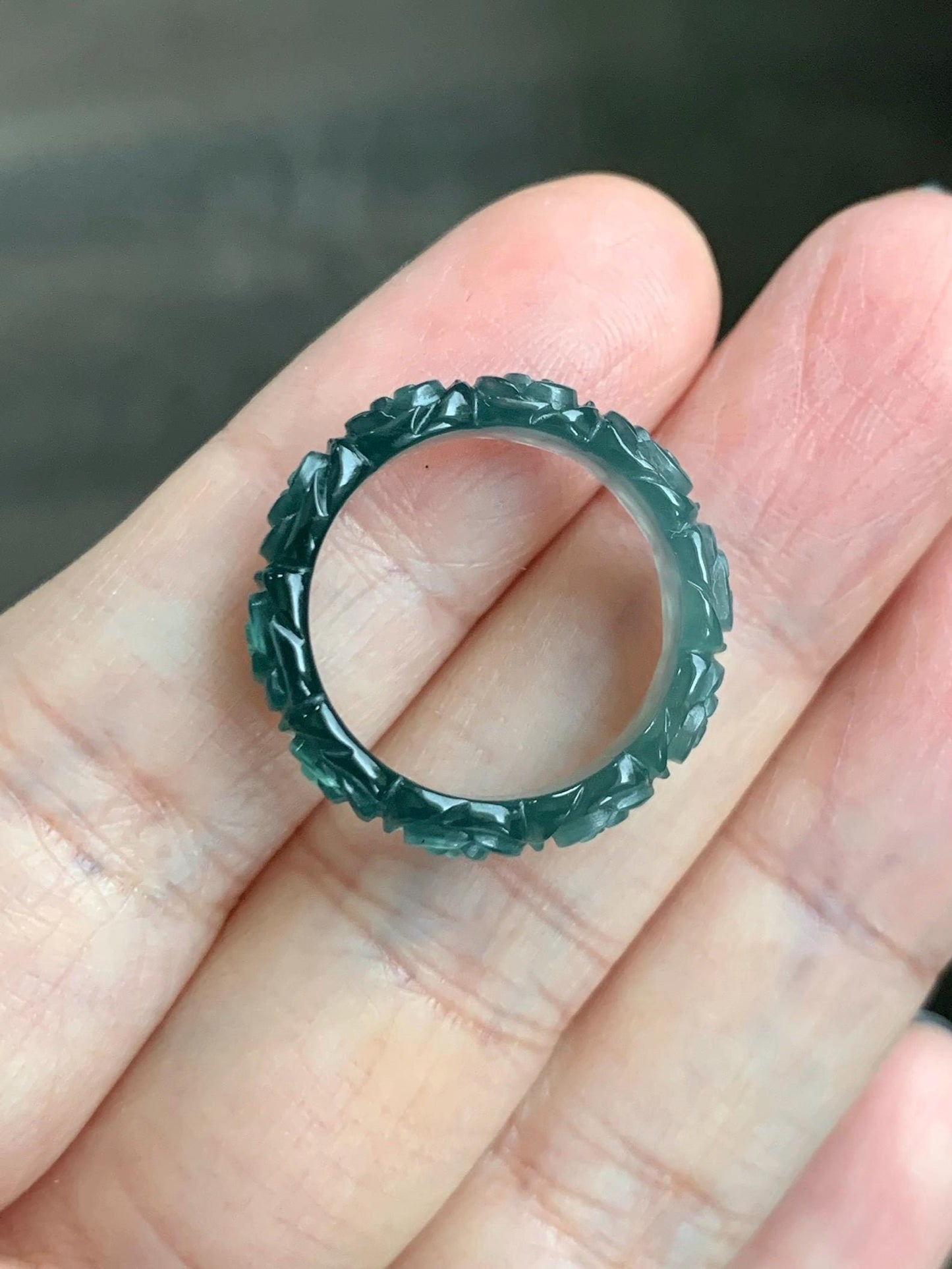 Grade A Natural Guatemalan Icy Translucent Dark Teal Blue Jade Jadeite Carved Rose Band Ring Size 6 US 天然冰胶危蓝翡翠玫瑰花戒圈 GWR450B