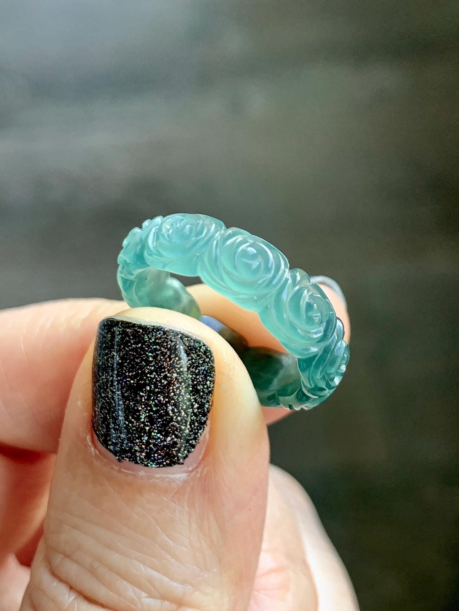 Grade A Natural Guatemalan Icy Translucent Dark Teal Blue Jade Jadeite Carved Rose Band Ring Size 6 US 天然冰胶危蓝翡翠玫瑰花戒圈 GWR450B