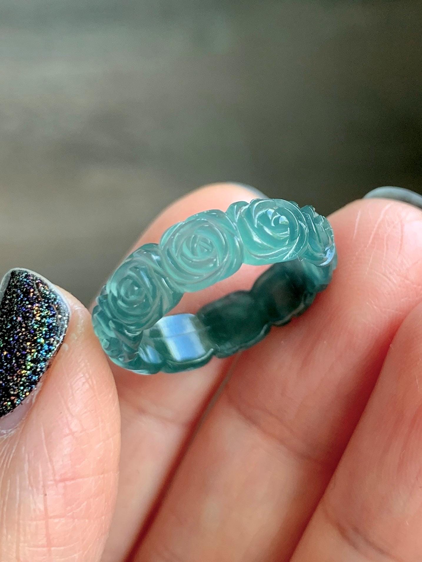 Grade A Natural Guatemalan Icy Translucent Dark Teal Blue Jade Jadeite Carved Rose Band Ring Size 6 US 天然冰胶危蓝翡翠玫瑰花戒圈 GWR450B