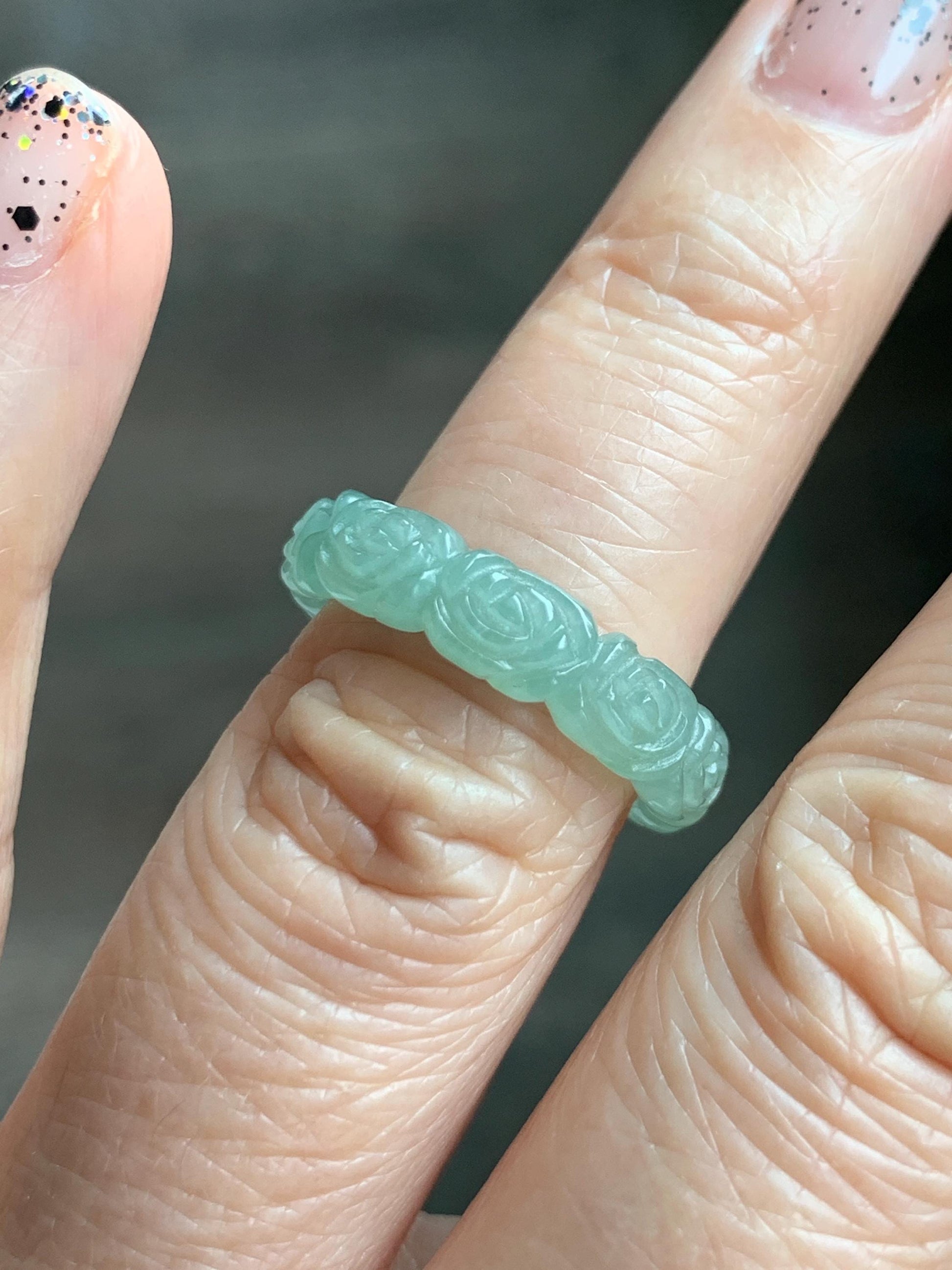 Grade A Natural Icy Translucent Light Green Jade Jadeite Carved Rose Band Ring Size 5 US 天然冰晴色翡翠玫瑰花戒圈 MQH110