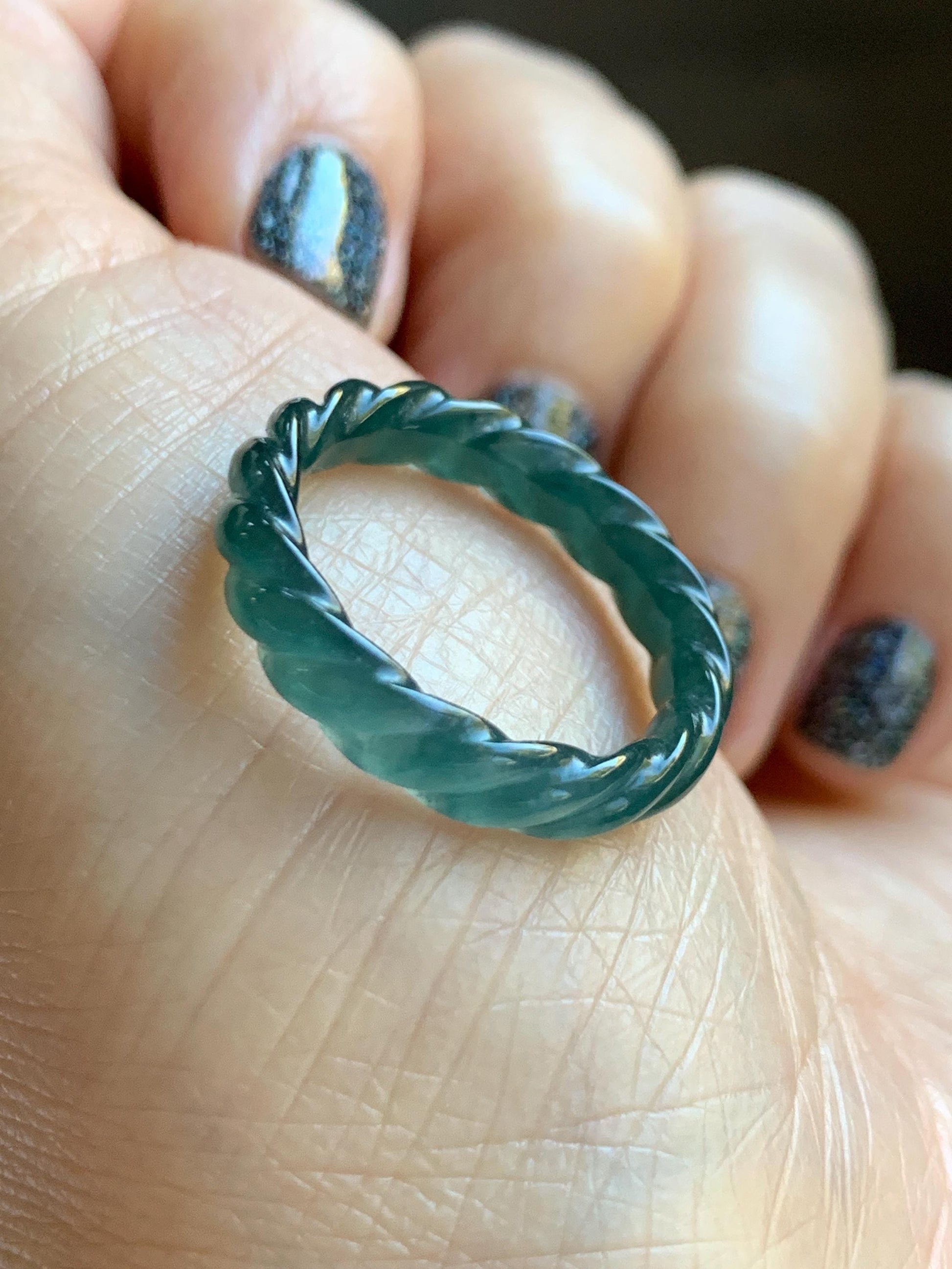 Natural Grade A Guatemalan Icy Translucent Gelatinous Dark Teal Blue Jade Jadeite Carved Braid Band Ring Size 7.5 US 天然冰胶危蓝水翡翠麻花戒圈 MHW66A