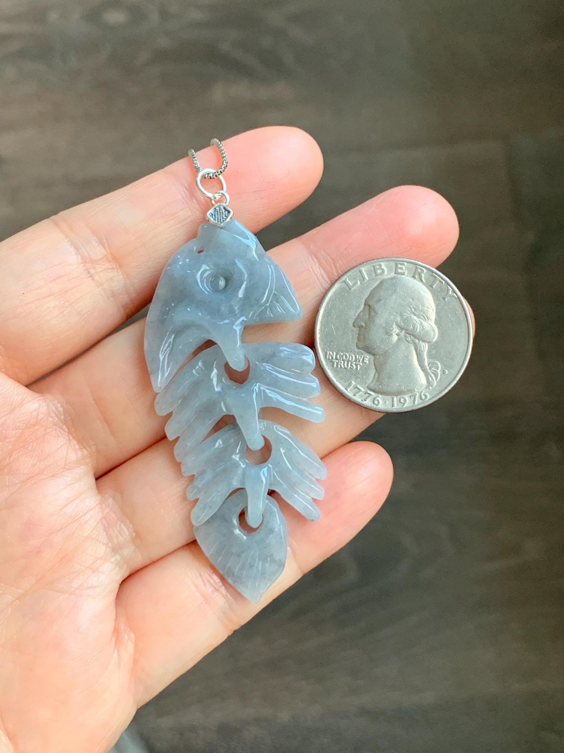 Natural Grade A Icy Translucent Light Gray Wuji Jade Jadeite Fish Bone Pendant Sterling Silver 10g 天然细糯乌鸡翡翠鱼骨头吊坠 MWY220