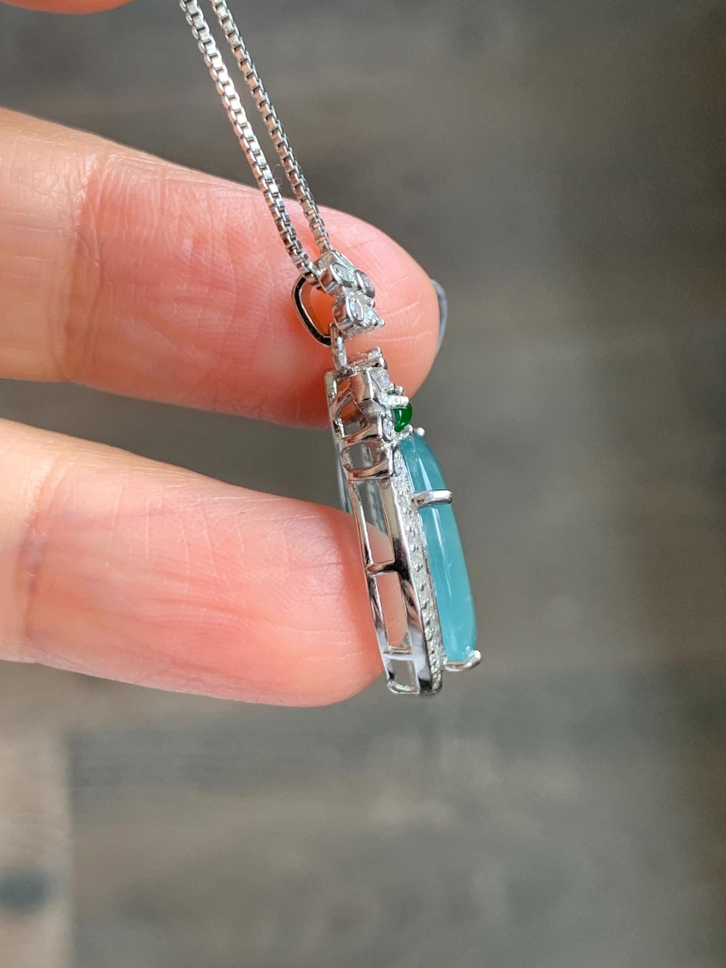 Natural Grade A Guatemalan Icy Translucent Pastel Teal Green Jade Jadeite Ping An Kou Donut Pendant Sterling Silver 天然冰危浅蓝绿翡翠平安扣吊坠 WQK204A