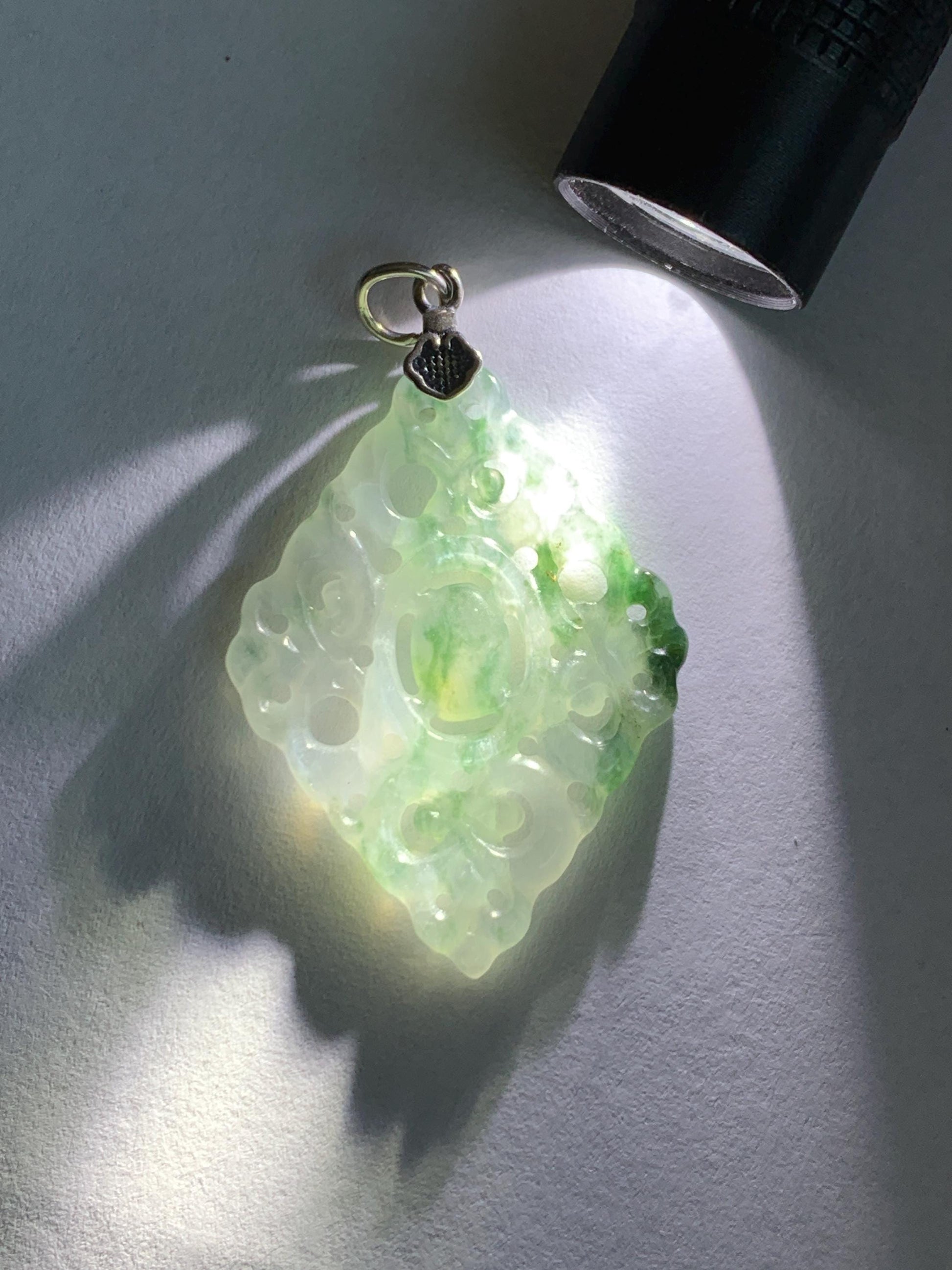 Natural Grade A Icy Translucent White Green Marbled Jade Jadeite Openwork Engraved Diamond Pendant Sterling Silver 天然冰白飘绿花翡翠双面雕吊坠 FGD95G