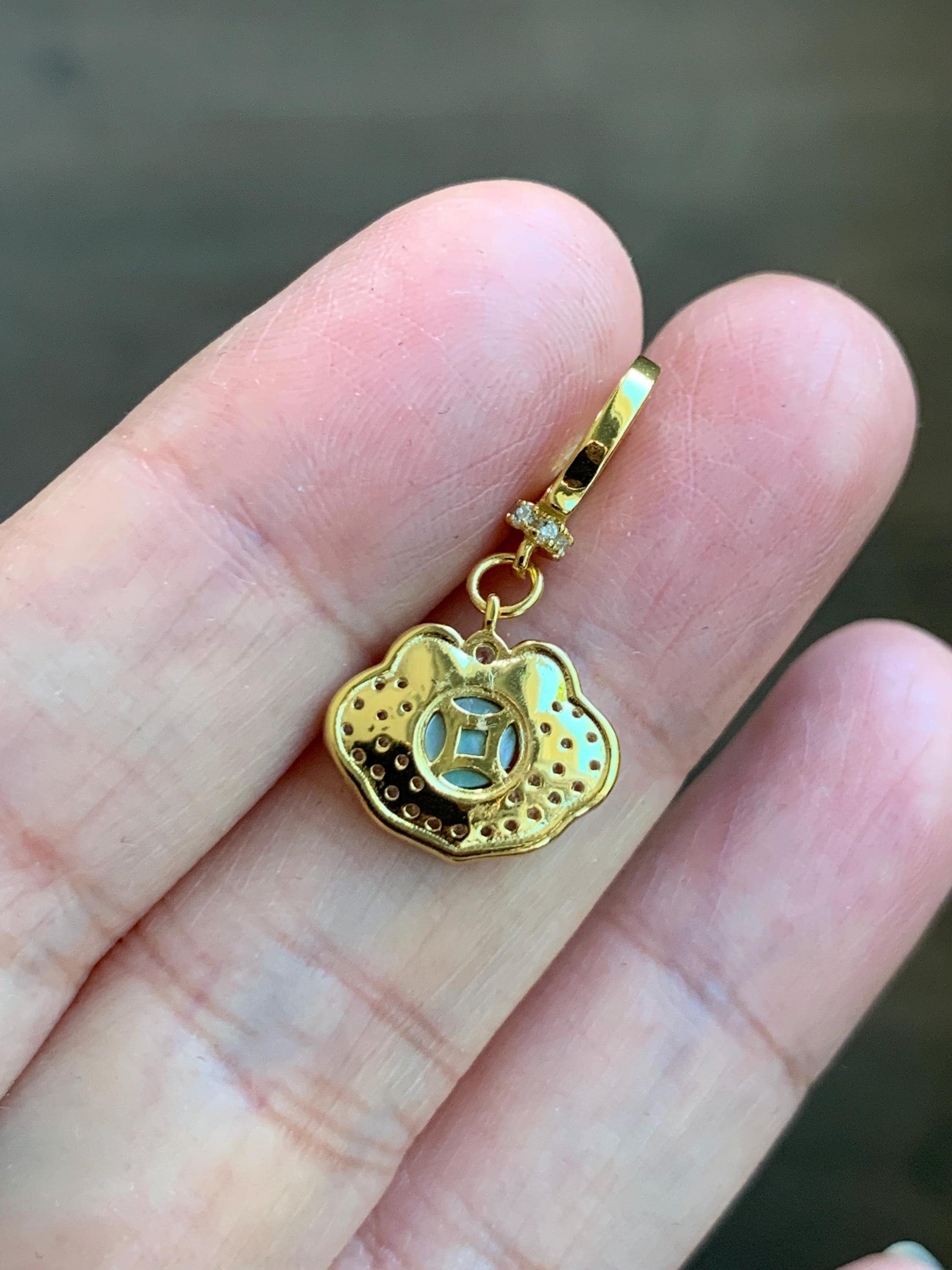 Natural Grade A Icy Vibrant Green Jade Jadeite Hua Qing Ruyi Charm Pendant Sterling Silver Yellow Gold Overlay 天然花青翡翠如意珍珠扣吊坠 MHQ140R
