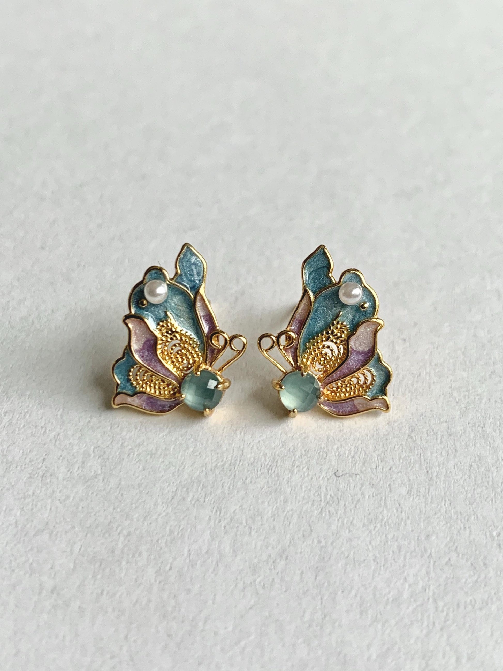 Natural Grade A Guatemalan Icy Translucent Light Blue Faceted Jade Jadeite Butterfly Enamel Earrings Sterling Silver 天然冰危蓝翡翠蝴蝶烤漆耳钉 WLQH132