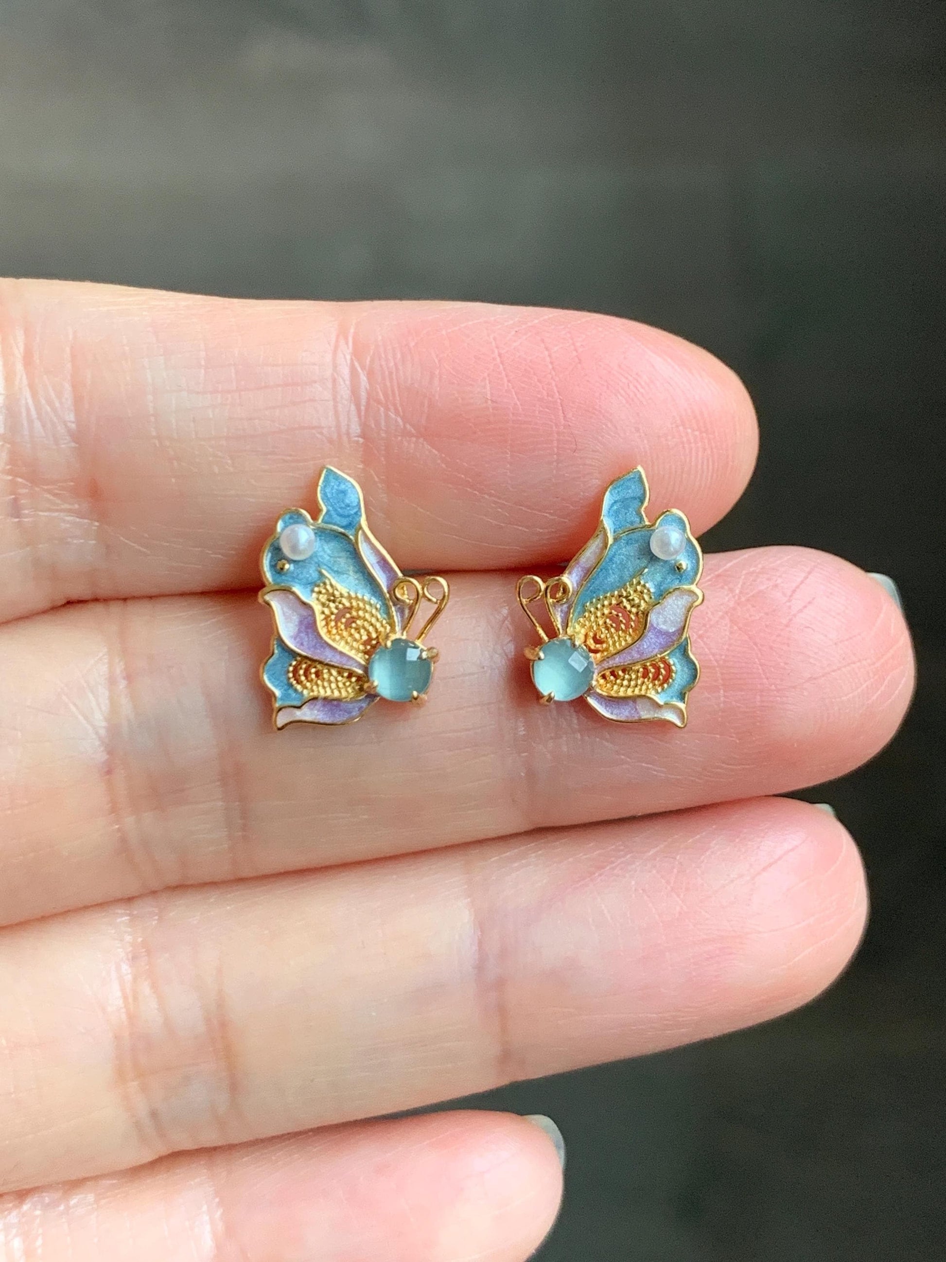 Natural Grade A Guatemalan Icy Translucent Light Blue Faceted Jade Jadeite Butterfly Enamel Earrings Sterling Silver 天然冰危蓝翡翠蝴蝶烤漆耳钉 WLQH132