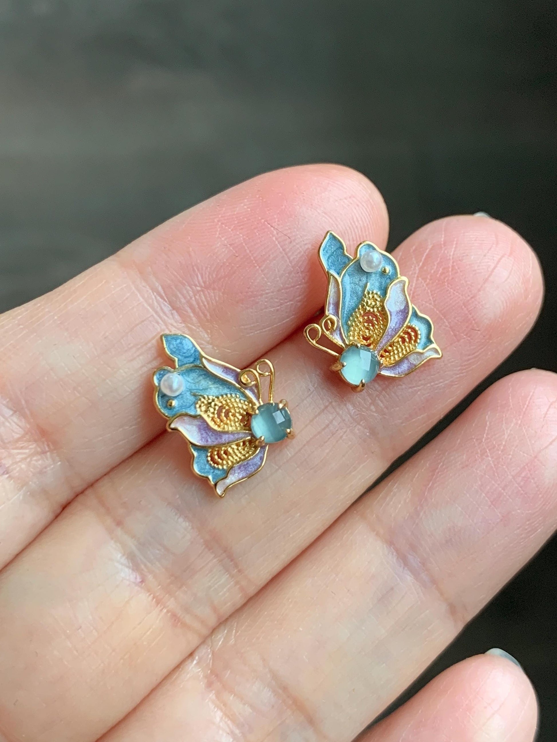 Natural Grade A Guatemalan Icy Translucent Light Blue Faceted Jade Jadeite Butterfly Enamel Earrings Sterling Silver 天然冰危蓝翡翠蝴蝶烤漆耳钉 WLQH132