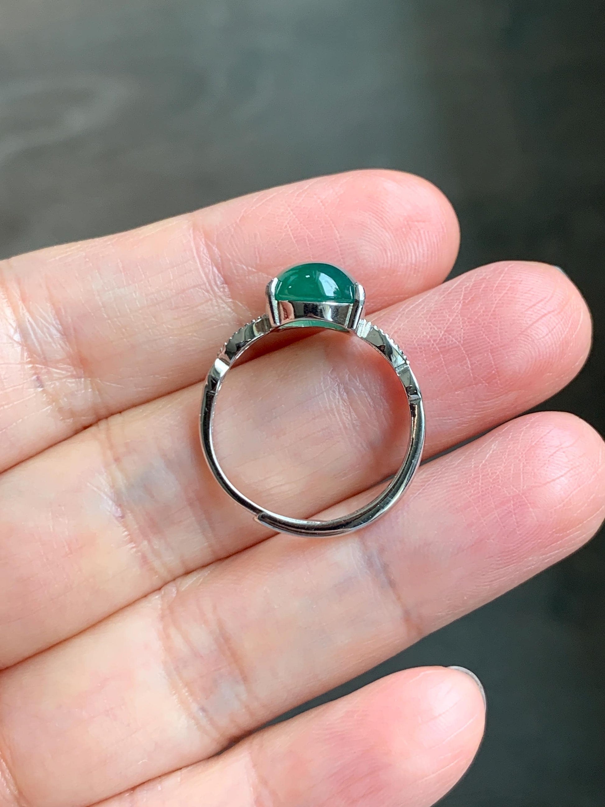 Natural Grade A Guatemalan Icy Translucent Dark Teal Green Oval Jade Jadeite Ring Sterling Silver Size Adjustable 天然冰危深蓝绿翡翠银镶戒指 SWL110