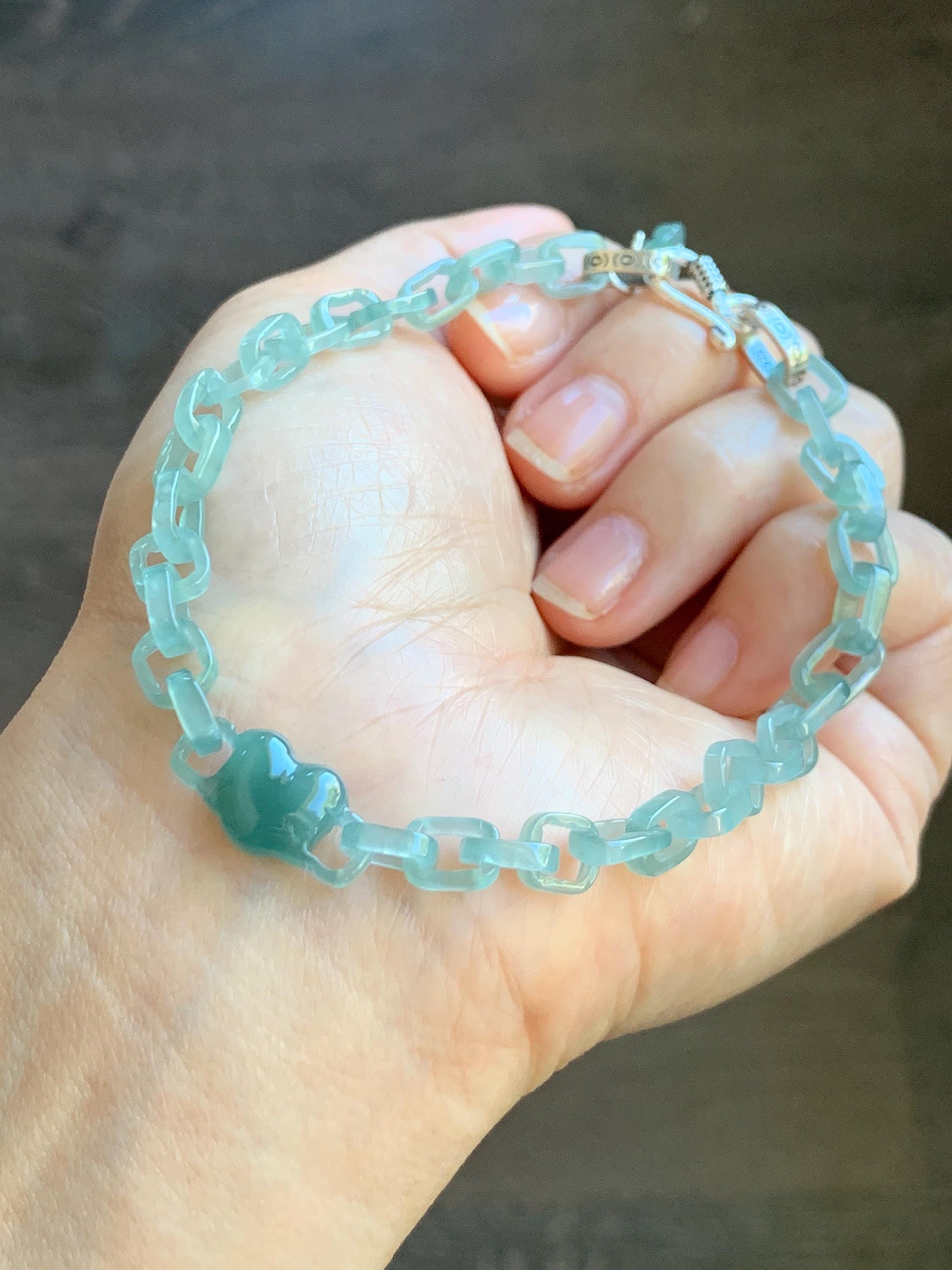 Certified Natural Type A Guatemalan Icy Teal Blue Jadeite Carved Interlocking Links Heart Bracelet Sterling Silver 9.25” 天然冰危蓝翡翠龙骨链爱心手链 571