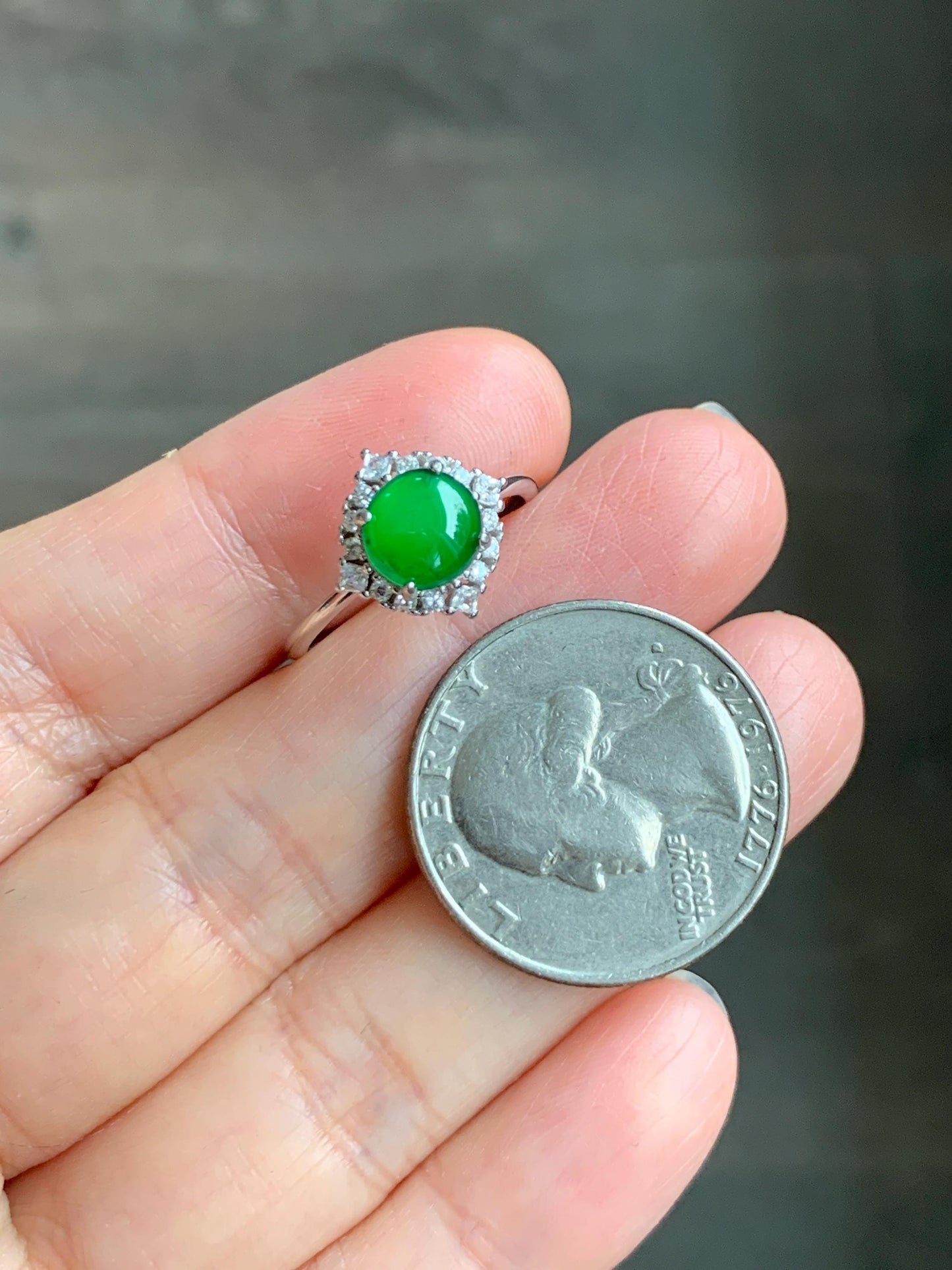 Natural Grade A Guatemalan Icy Translucent Vibrant Green Jade Jadeite Ring Sterling Silver Size Adjustable 天然冰危绿翡翠蛋面银镶戒指 WRL110