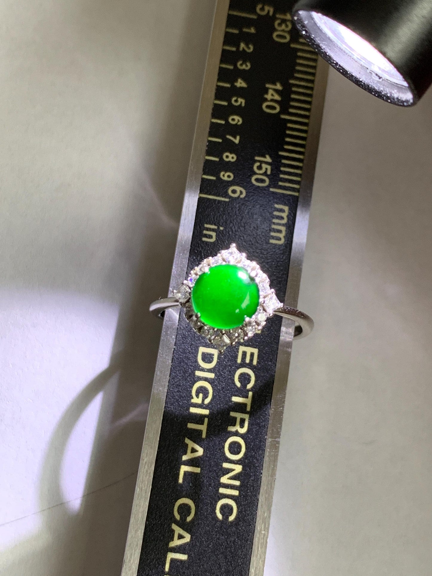 Natural Grade A Guatemalan Icy Translucent Vibrant Green Jade Jadeite Ring Sterling Silver Size Adjustable 天然冰危绿翡翠蛋面银镶戒指 WRL110