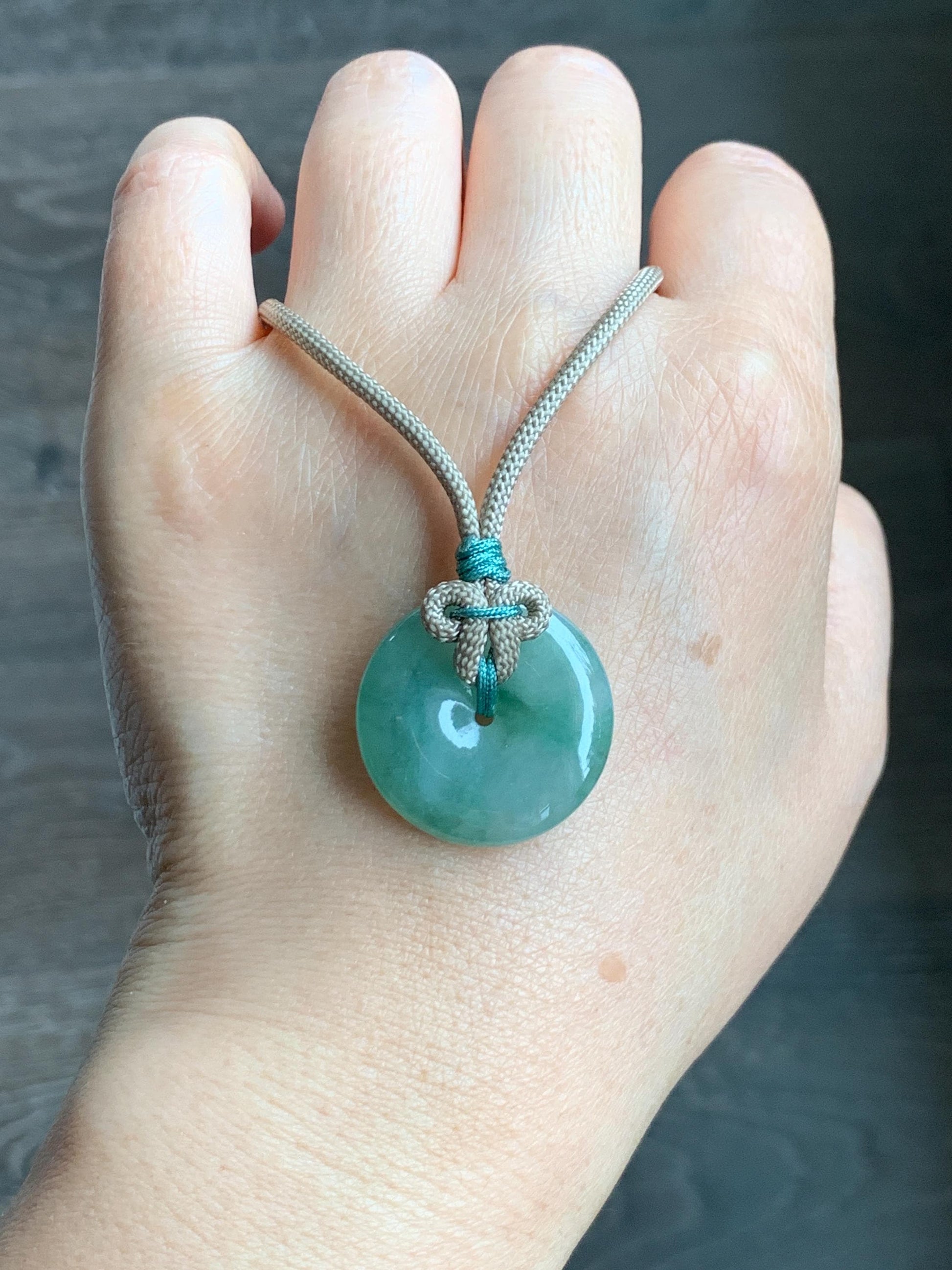 Natural Grade A Icy Translucent Light Green Marbled Jade Jadeite Ping An Kou Donut Pendant Rope Necklace 26" 10g 天然冰晴绿飘花翡翠平安扣吊坠项链 MLP88A