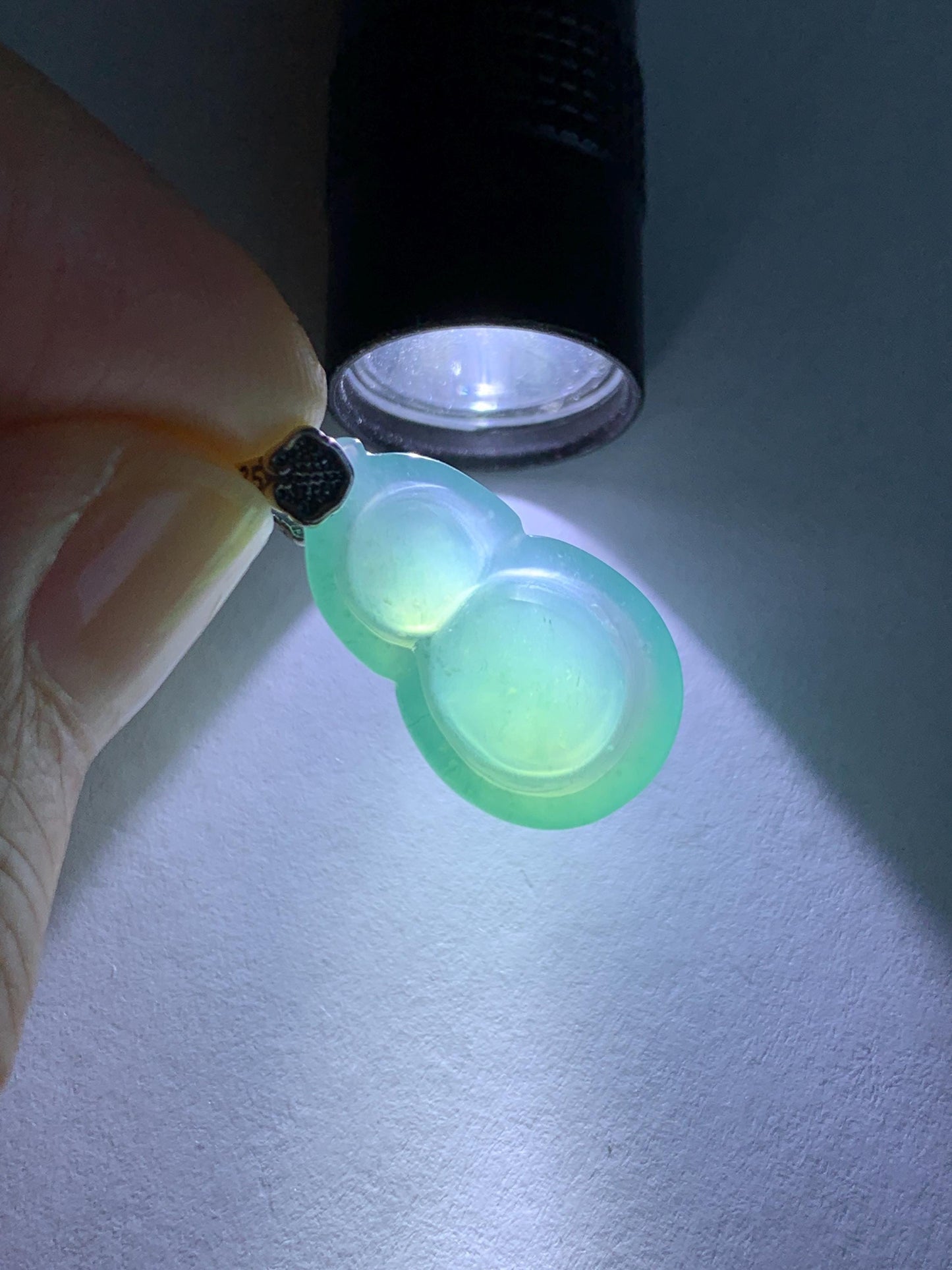 Natural Grade A Guatemalan Icy Translucent Teal Green Jade Jadeite Gourd Hulu Pendant Sterling Silver 2g 天然冰危蓝绿翡翠葫芦吊坠 WHG110B