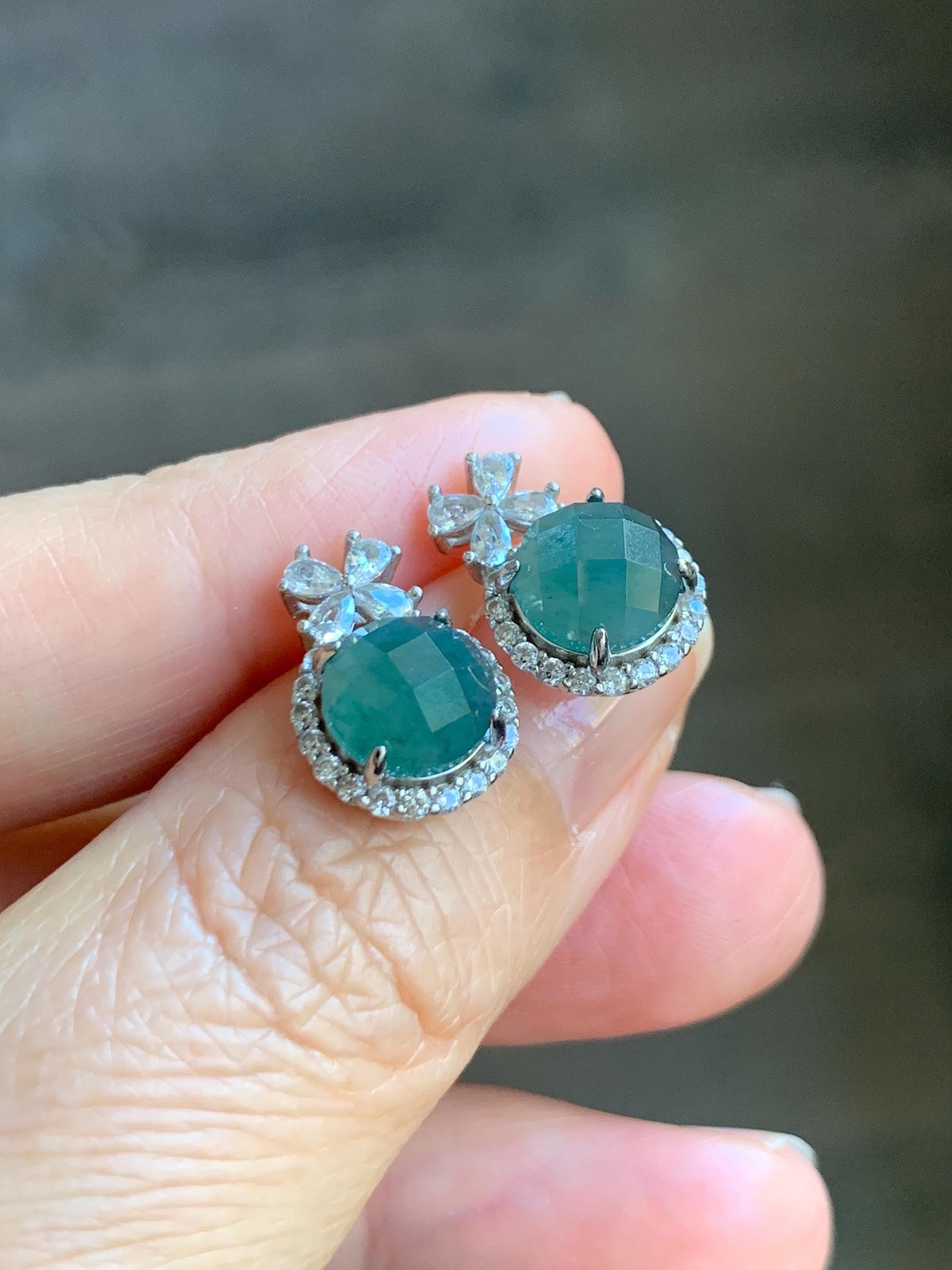 Natural Grade A Guatemalan Icy Translucent Dark Teal Blue Jade Jadeite Faceted Round Stud Earrings Sterling Silver 天然冰危深蓝绿翡翠切割面银镶耳钉 WQG77