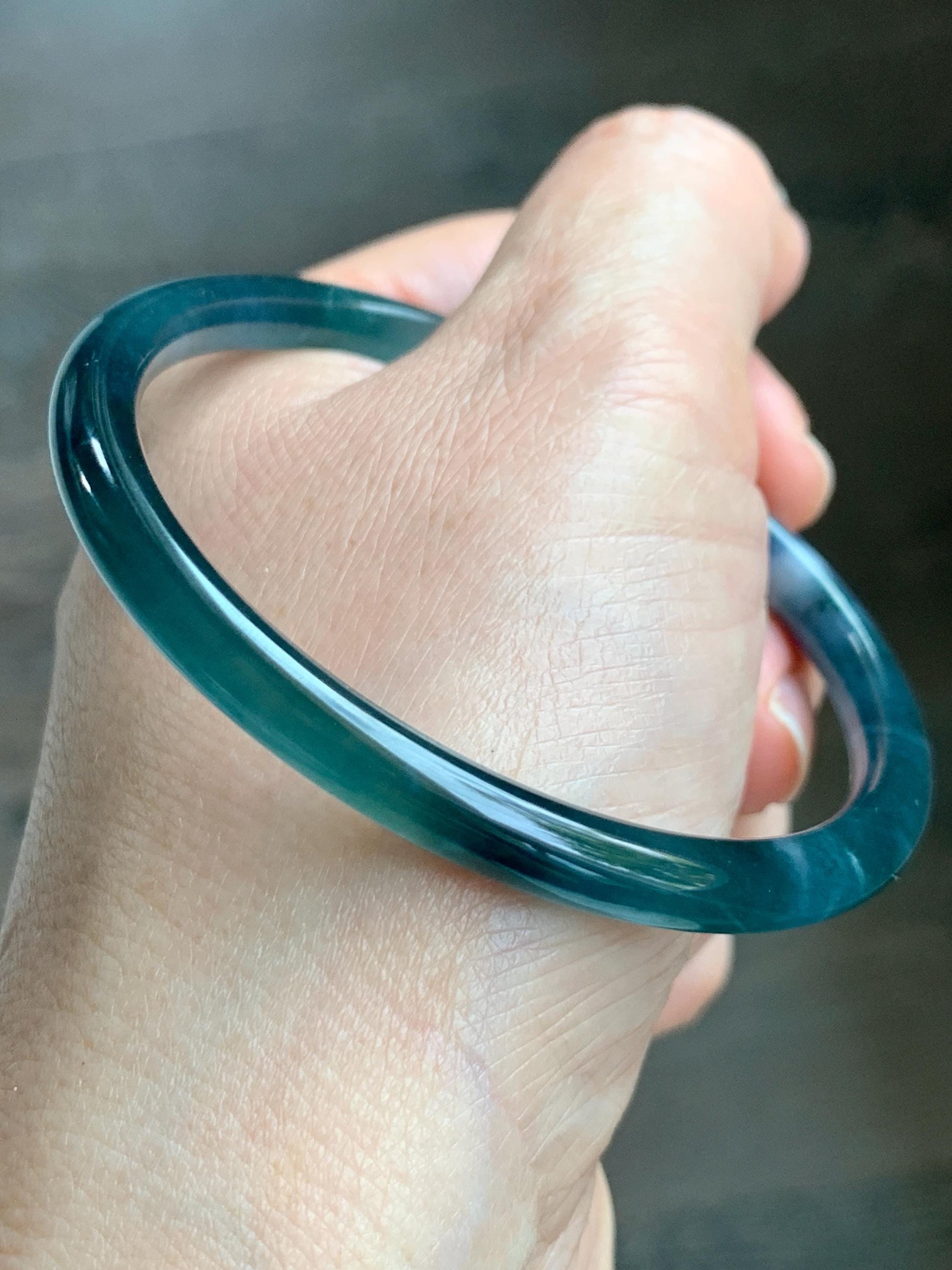 Certified Natural Grade A Guatemalan Icy Translucent Dark Teal Blue Marbled Jade Jadeite Bangle Bracelet 58.25mm 7.2” 天然冰胶危蓝飘花翡翠细圆条手镯 071