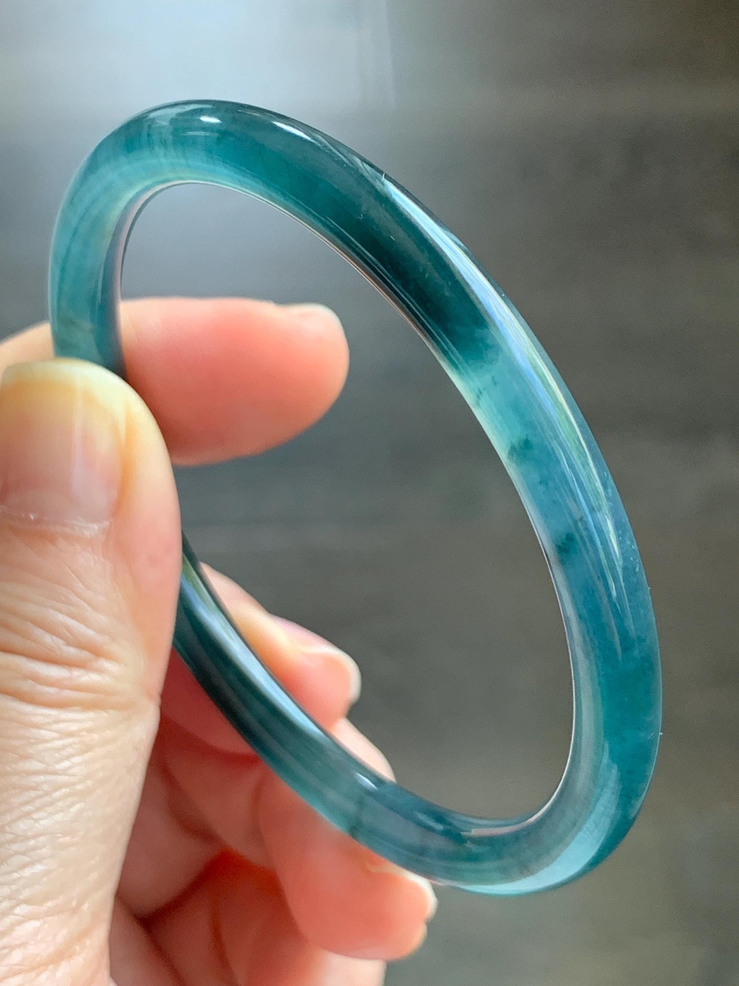 Certified Natural Grade A Guatemalan Icy Translucent Dark Teal Blue Marbled Jade Jadeite Bangle Bracelet 56.28mm 6.95” 天然冰胶危蓝飘花翡翠细圆条手镯 070