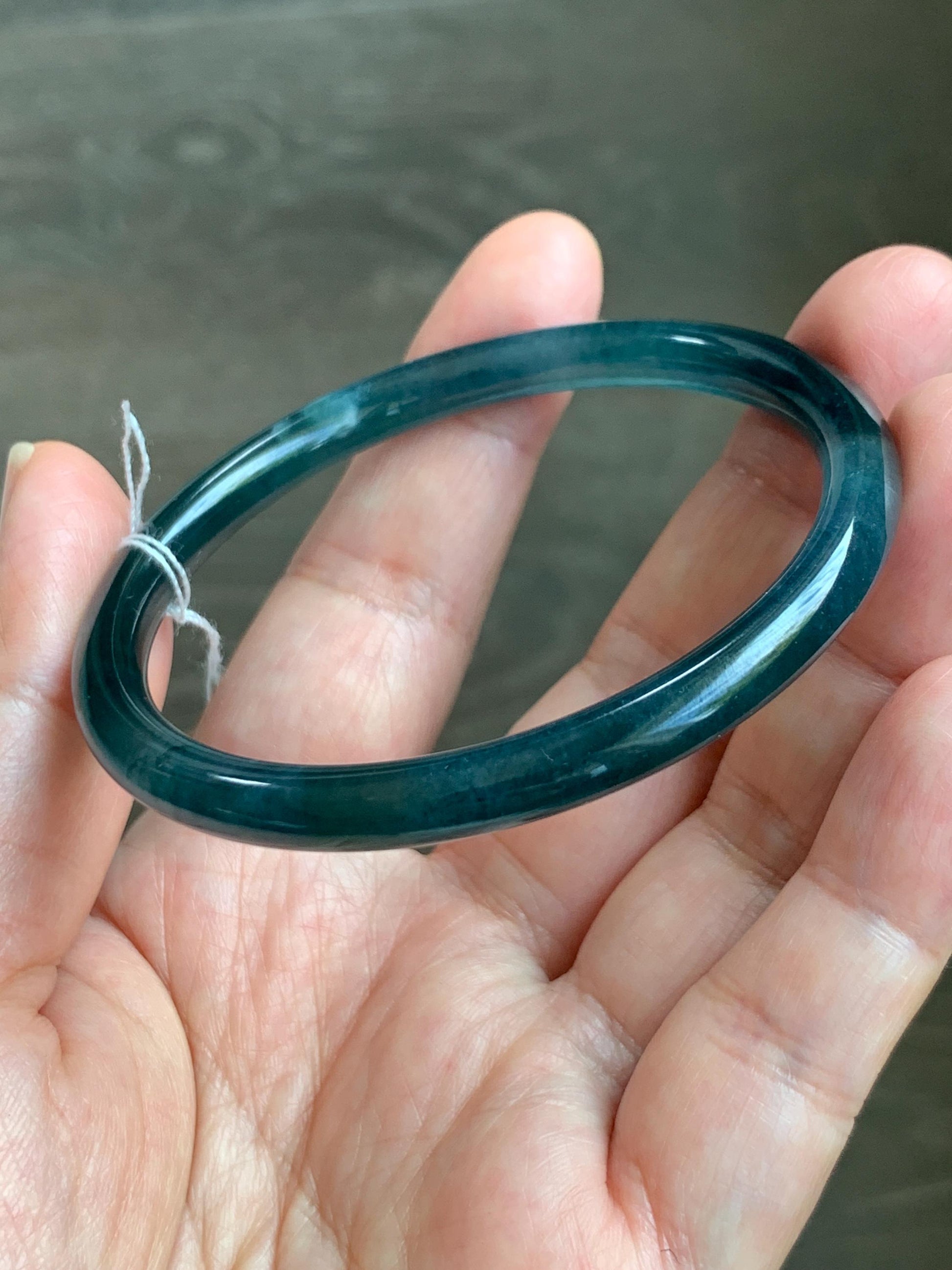 Certified Natural Grade A Guatemalan Icy Translucent Dark Teal Blue Marbled Jade Jadeite Bangle Bracelet 56.28mm 6.95” 天然冰胶危蓝飘花翡翠细圆条手镯 070