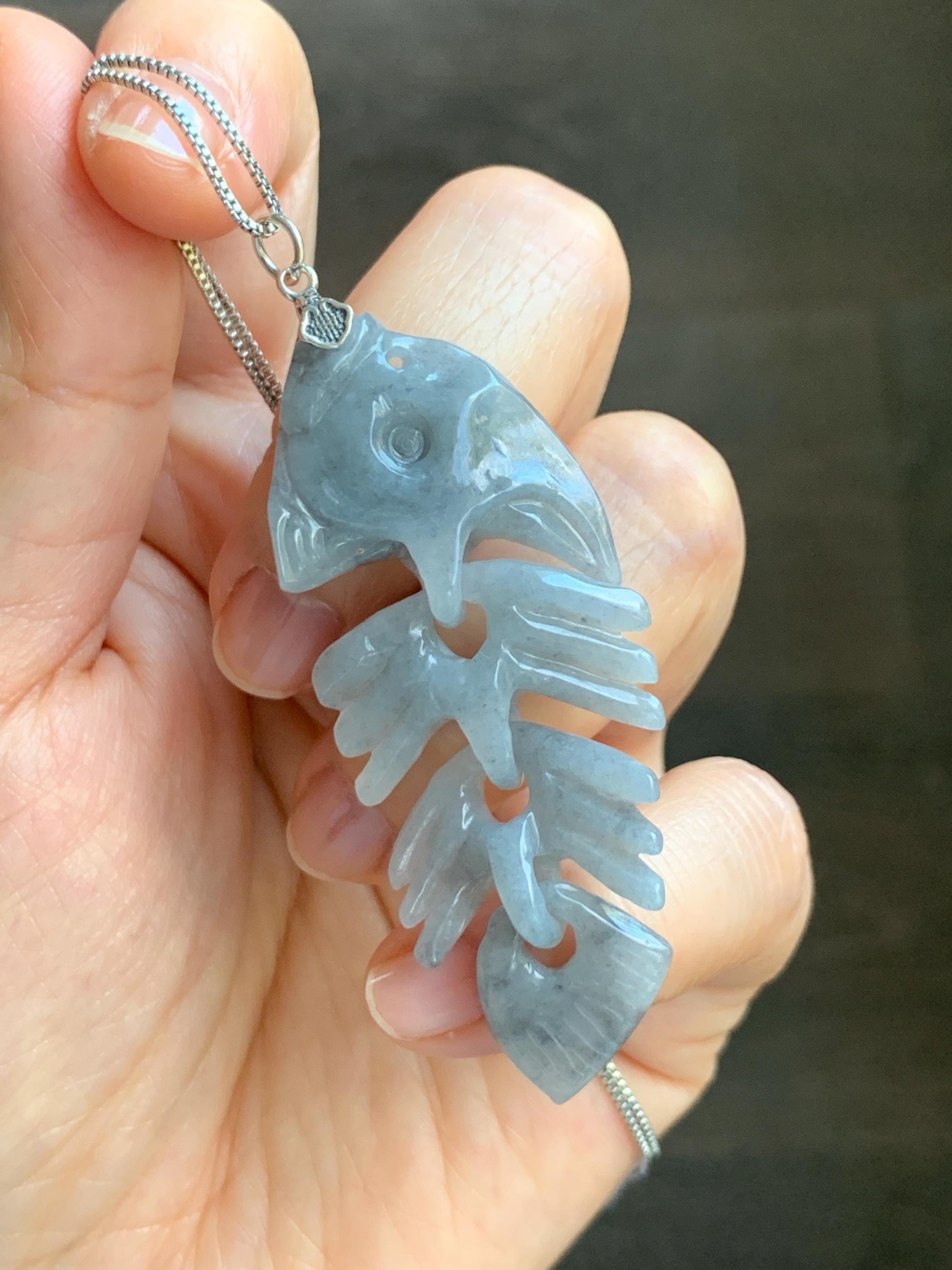 Natural Grade A Icy Translucent Light Gray Wuji Jade Jadeite Fish Bone Pendant Sterling Silver 10g 天然细糯乌鸡翡翠鱼骨头吊坠 MWY220
