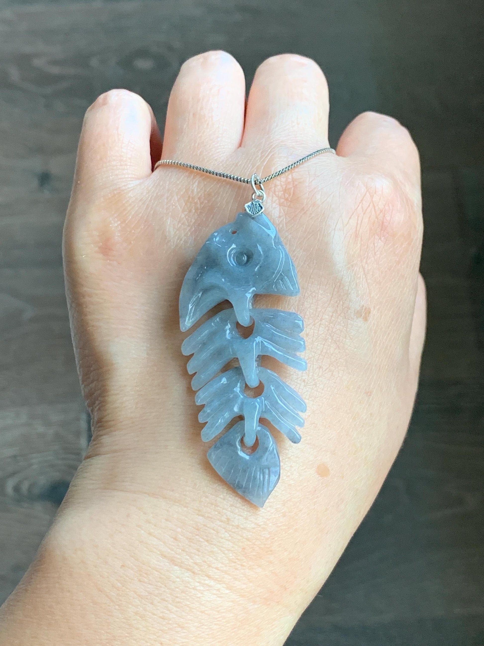 Natural Grade A Icy Translucent Light Gray Wuji Jade Jadeite Fish Bone Pendant Sterling Silver 10g 天然细糯乌鸡翡翠鱼骨头吊坠 MWY220