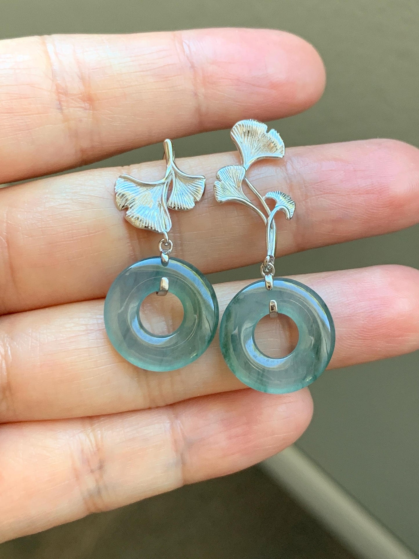 Natural Guatemalan Icy Translucent Light Teal Green Marbled Jadeite Ping An Kou Donut Stud Earrings Sterling Silver 天然冰危蓝绿翡翠平安扣银杏叶耳钉 WYX110A