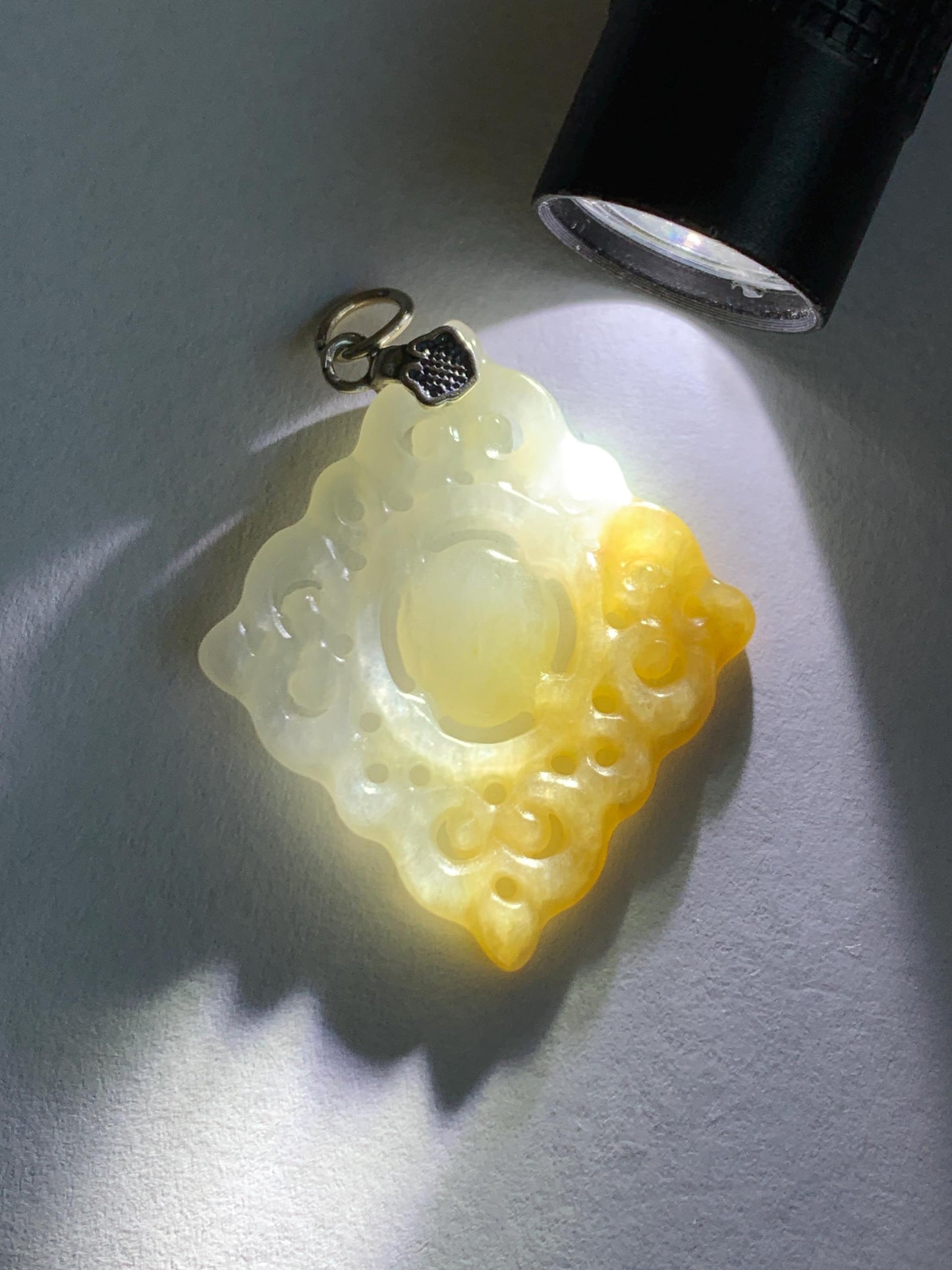 Natural Grade A Icy Translucent White Yellow Marbled Jade Jadeite Openwork Engraved Diamond Pendant Sterling Silver 天然冰白飘黄翡翠双面雕吊坠 FGD95Y