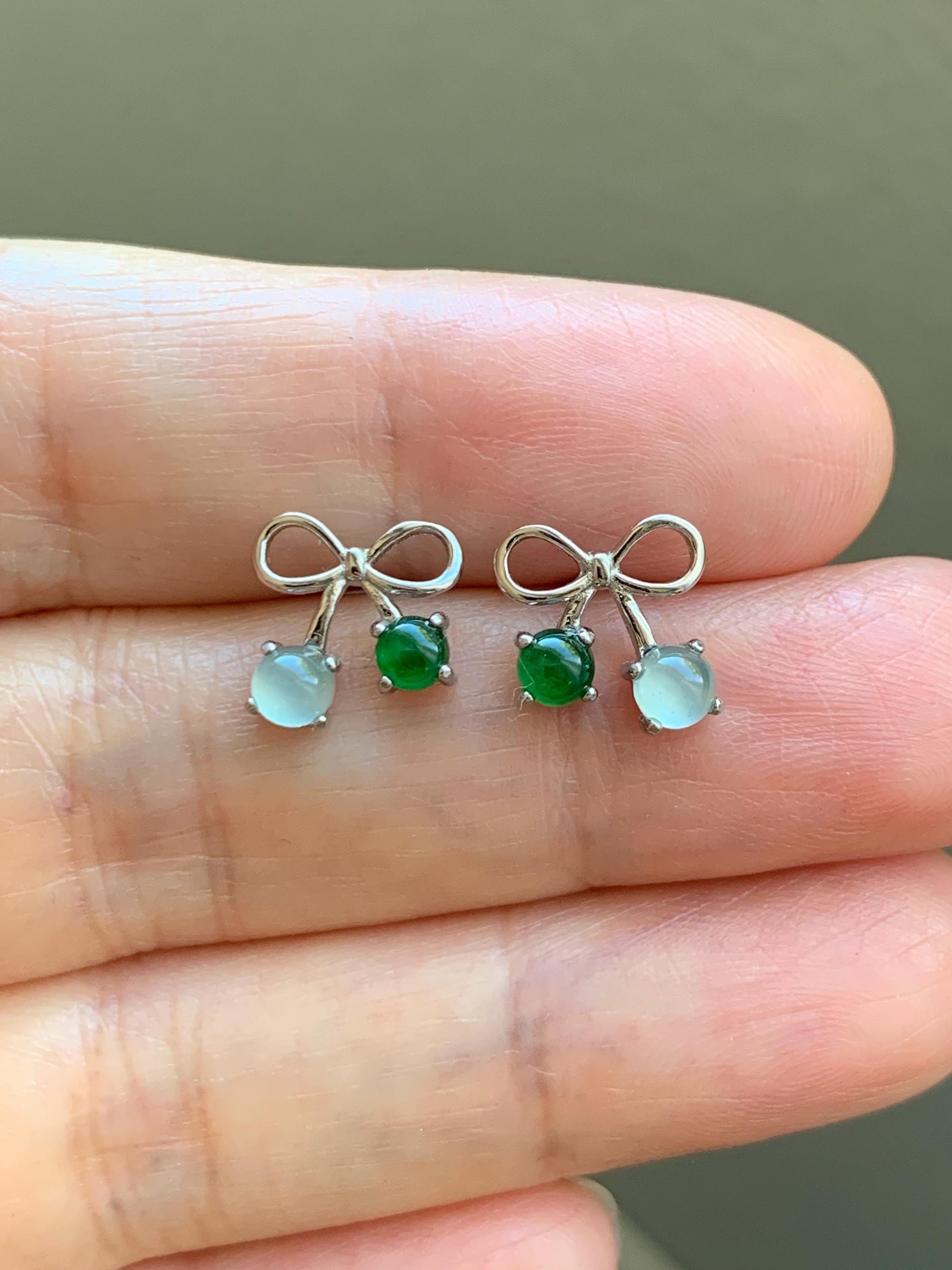 Natural Guatemalan Grade A Icy Highly Translucent Pale Blue Vibrant Green Jade Jadeite Bow Earrings Sterling Silver 天然冰危蓝绿翡翠蝴蝶结耳钉 WSB120A