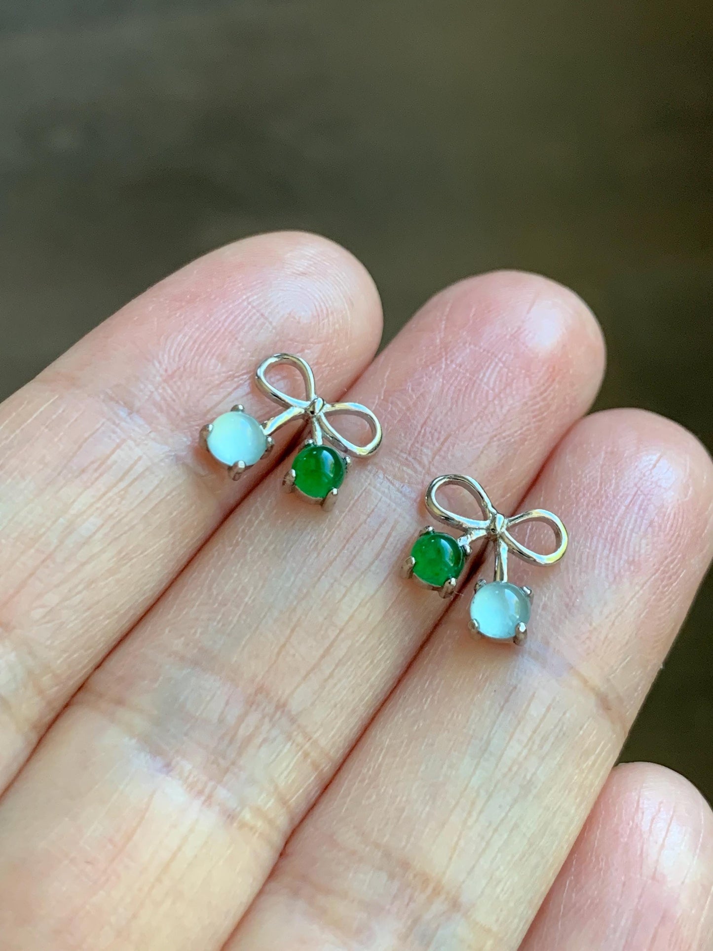 Natural Guatemalan Grade A Icy Highly Translucent Pale Blue Vibrant Green Jade Jadeite Bow Earrings Sterling Silver 天然冰危蓝绿翡翠蝴蝶结耳钉 WSB120B