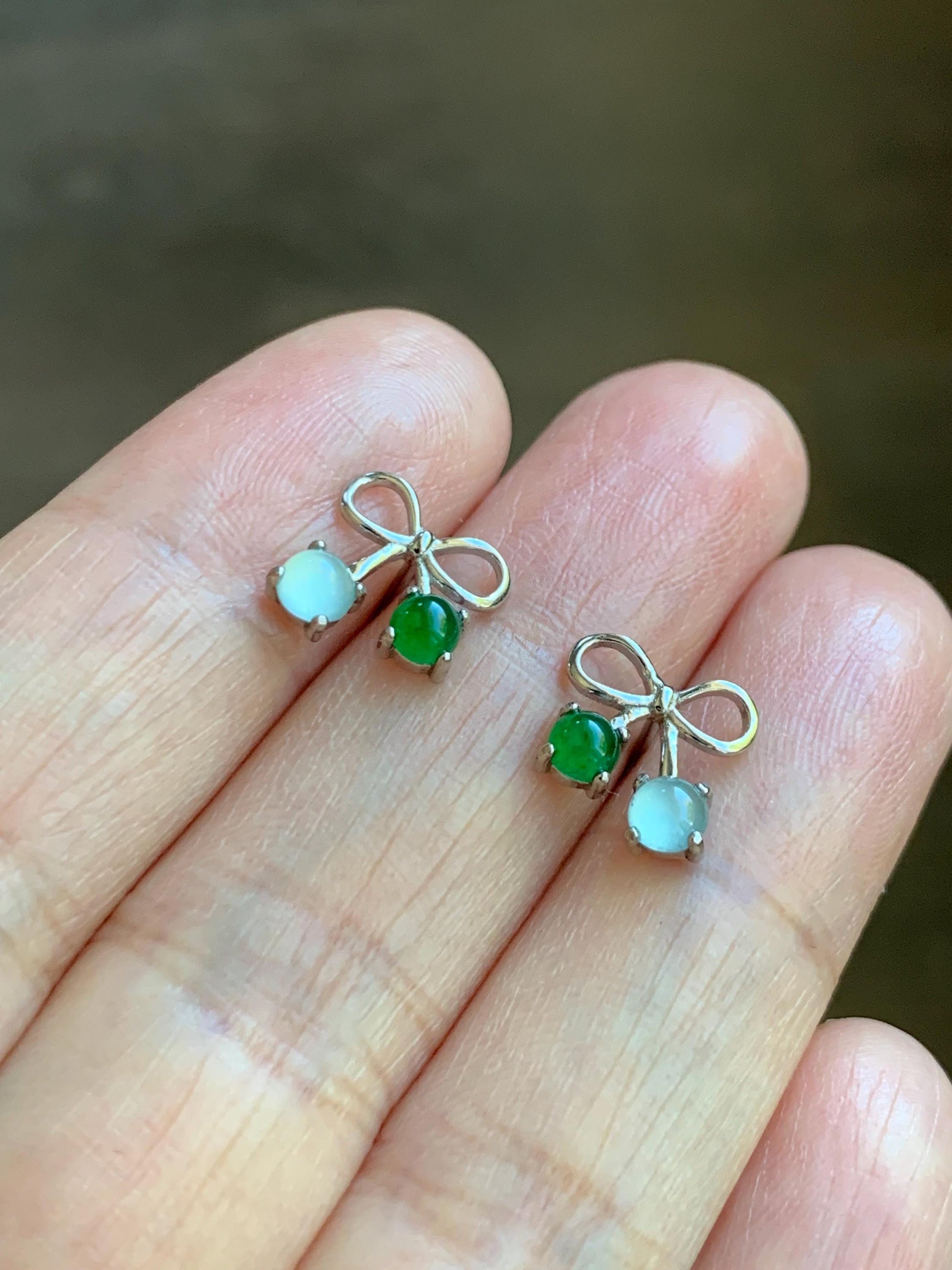 Natural Guatemalan Grade A Icy Highly Translucent Pale Blue Vibrant Green Jade Jadeite Bow Earrings Sterling Silver 天然冰危蓝绿翡翠蝴蝶结耳钉 WSB120B