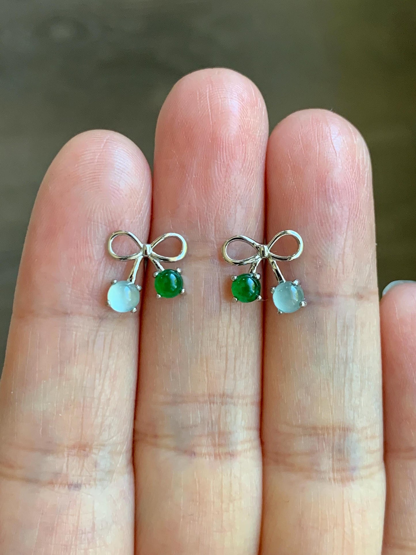 Natural Guatemalan Grade A Icy Highly Translucent Pale Blue Vibrant Green Jade Jadeite Bow Earrings Sterling Silver 天然冰危蓝绿翡翠蝴蝶结耳钉 WSB120B