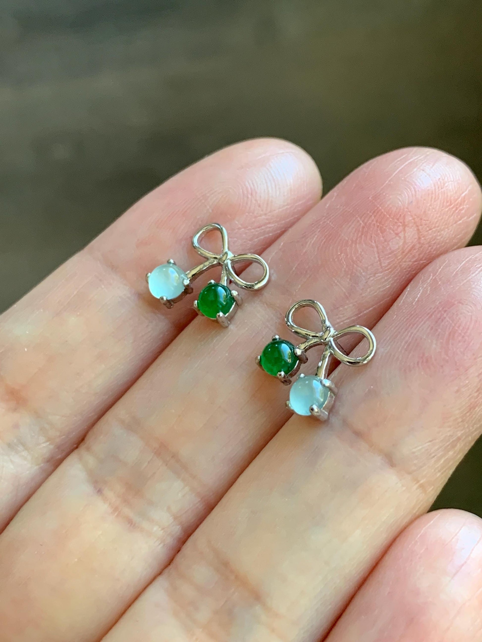 Natural Guatemalan Grade A Icy Highly Translucent Pale Blue Vibrant Green Jade Jadeite Bow Earrings Sterling Silver 天然冰危蓝绿翡翠蝴蝶结耳钉 WSB120B
