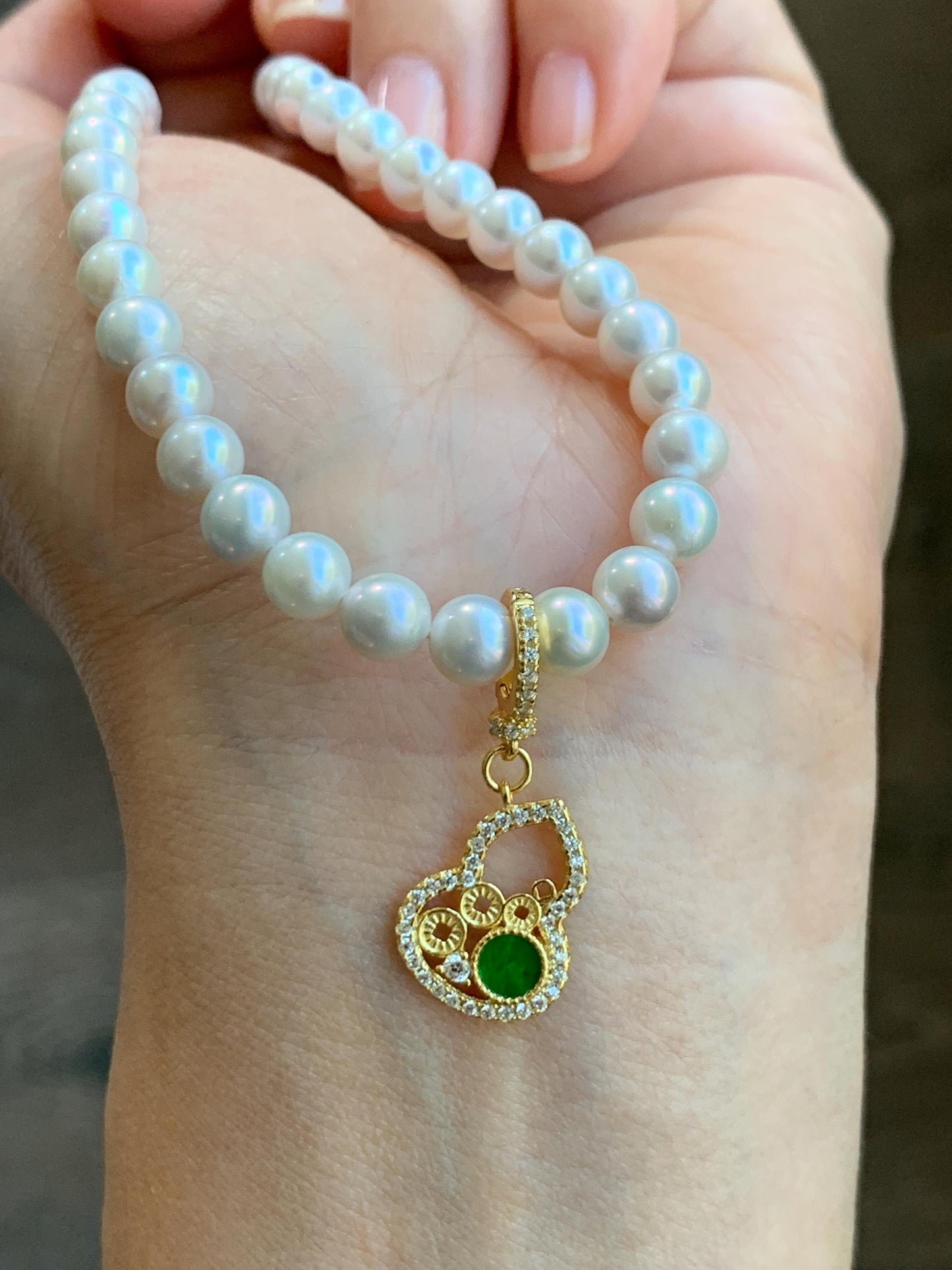 Natural Grade A Icy Vibrant Green Jade Jadeite Hua Qing Gourd Hulu Charm Pendant Sterling Silver Yellow Gold Overlay 天然花青翡翠葫芦珍珠扣吊坠 MHQ140H