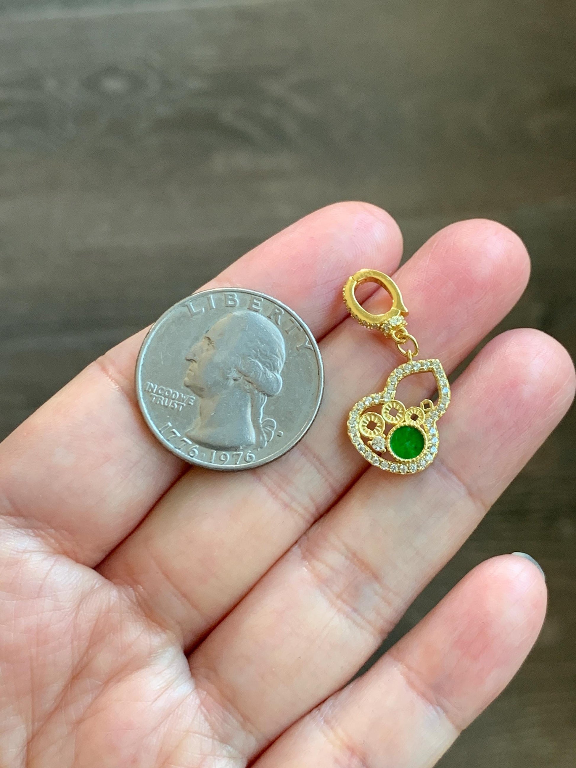 Natural Grade A Icy Vibrant Green Jade Jadeite Hua Qing Gourd Hulu Charm Pendant Sterling Silver Yellow Gold Overlay 天然花青翡翠葫芦珍珠扣吊坠 MHQ140H