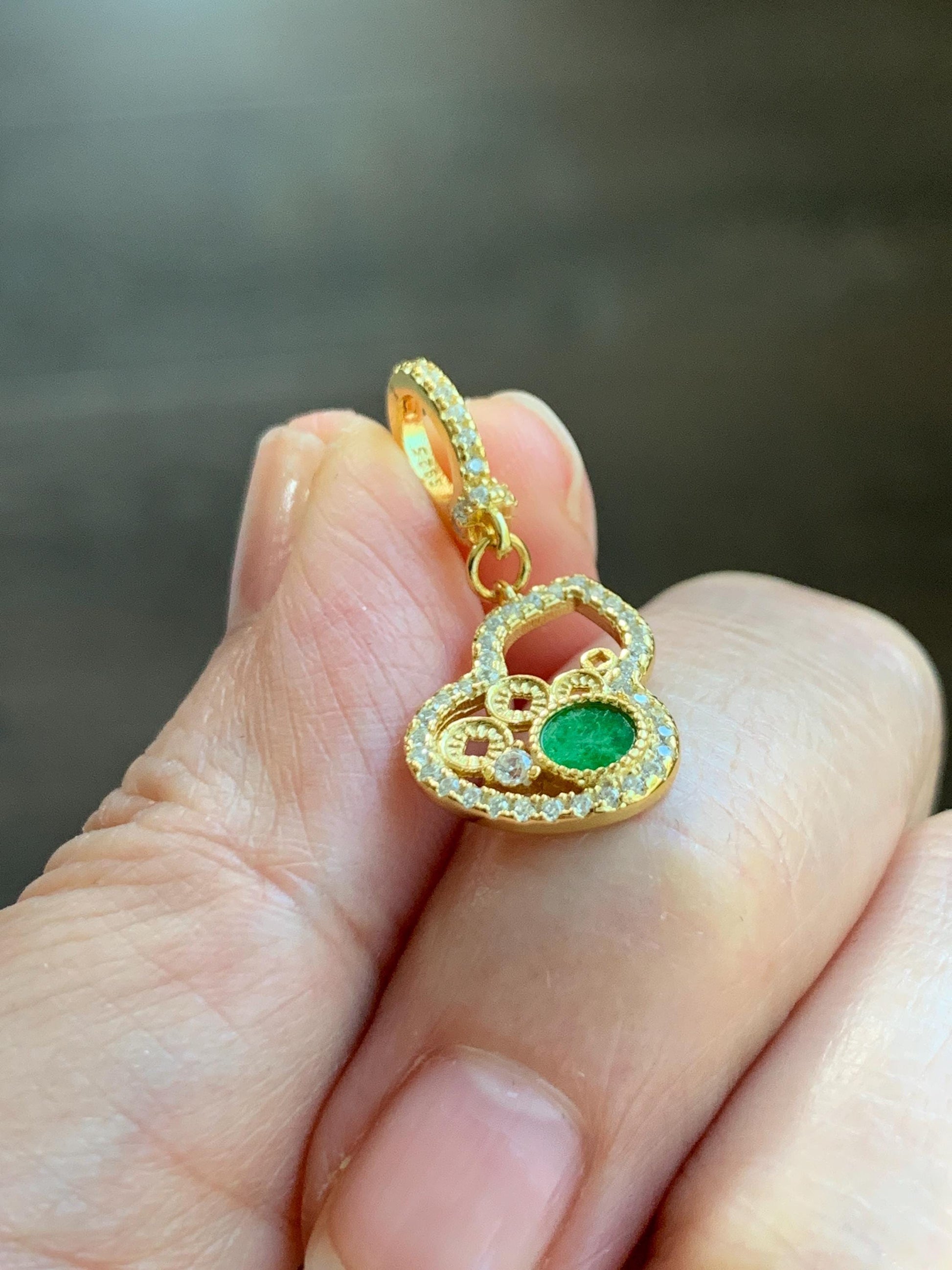 Natural Grade A Icy Vibrant Green Jade Jadeite Hua Qing Gourd Hulu Charm Pendant Sterling Silver Yellow Gold Overlay 天然花青翡翠葫芦珍珠扣吊坠 MHQ140H