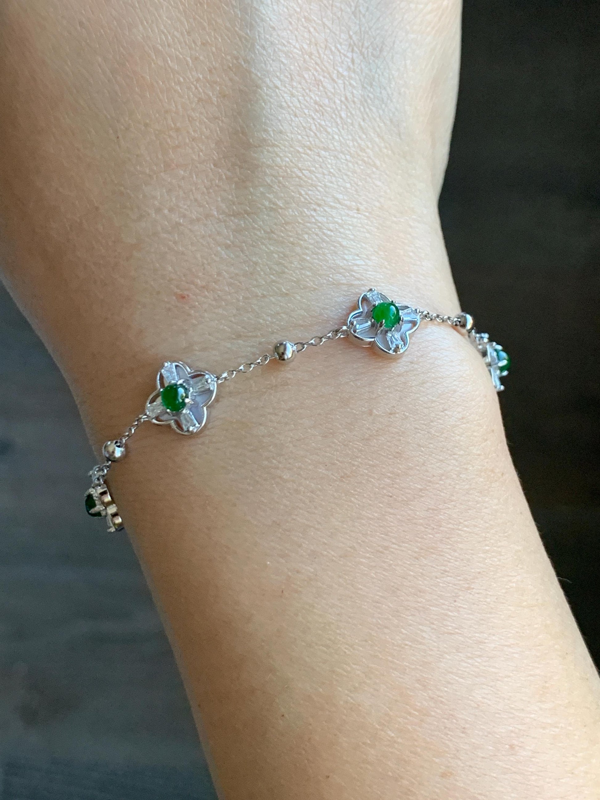 Natural Guatemalan Grade A Icy Translucent Vibrant Green Jade Jadeite Clover Leaf Bracelet Sterling Silver 6.25-7.5” 天然冰危绿翡翠四叶草手链 WSY98