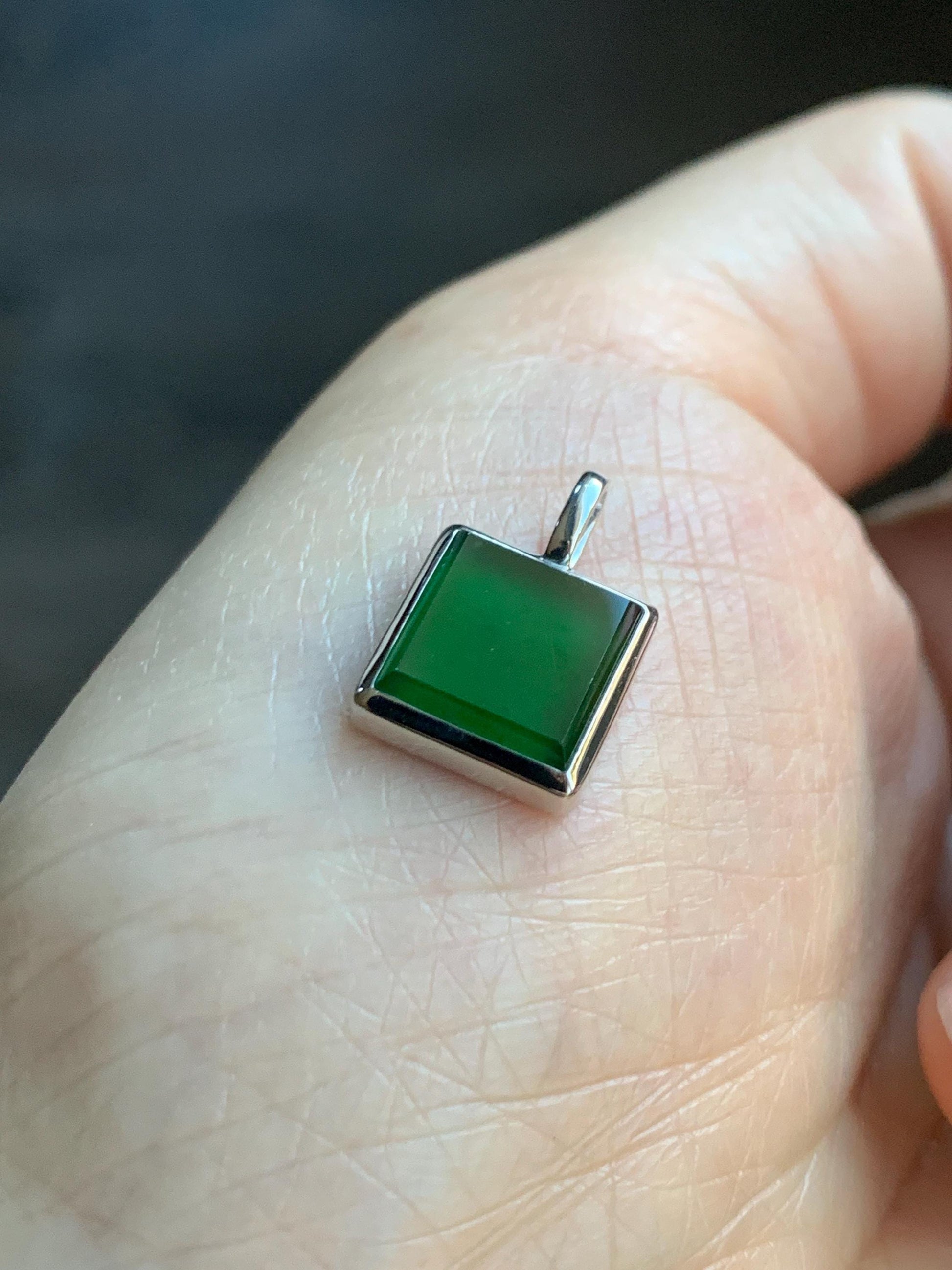 Certified Natural Grade A Guatemalan Icy Translucent Vibrant Green Jade Jadeite Mini Wu Shi Pai Pendant Sterling Silver 天然冰危绿翡翠迷你无事牌吊坠 3768