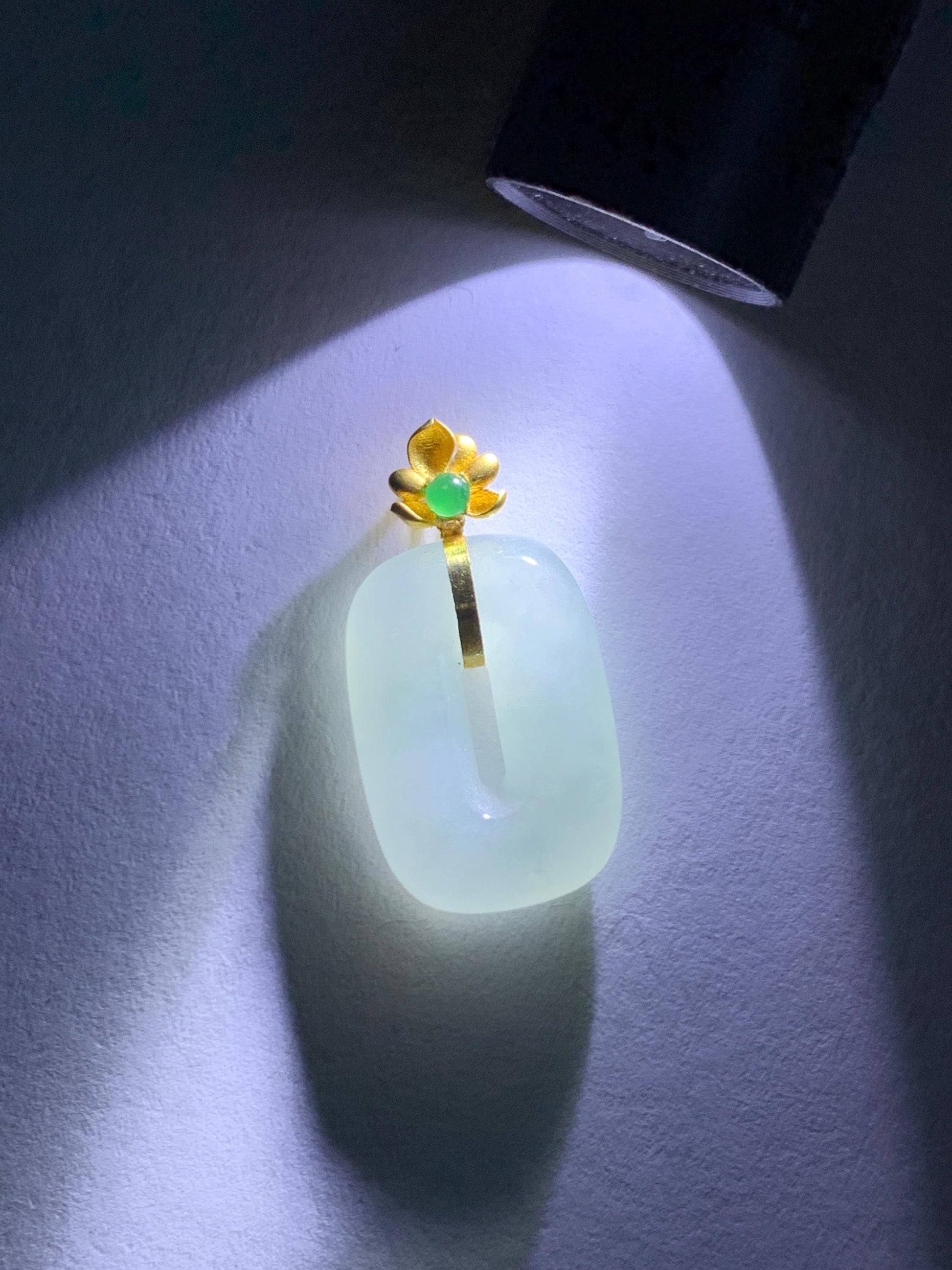Certified Natural Grade A Icy Highly Translucent White Jade Jadeite Ping An Kou Donut Pendant 18K Yellow Gold 天然冰胶白翡翠平安扣镶嵌吊坠 098