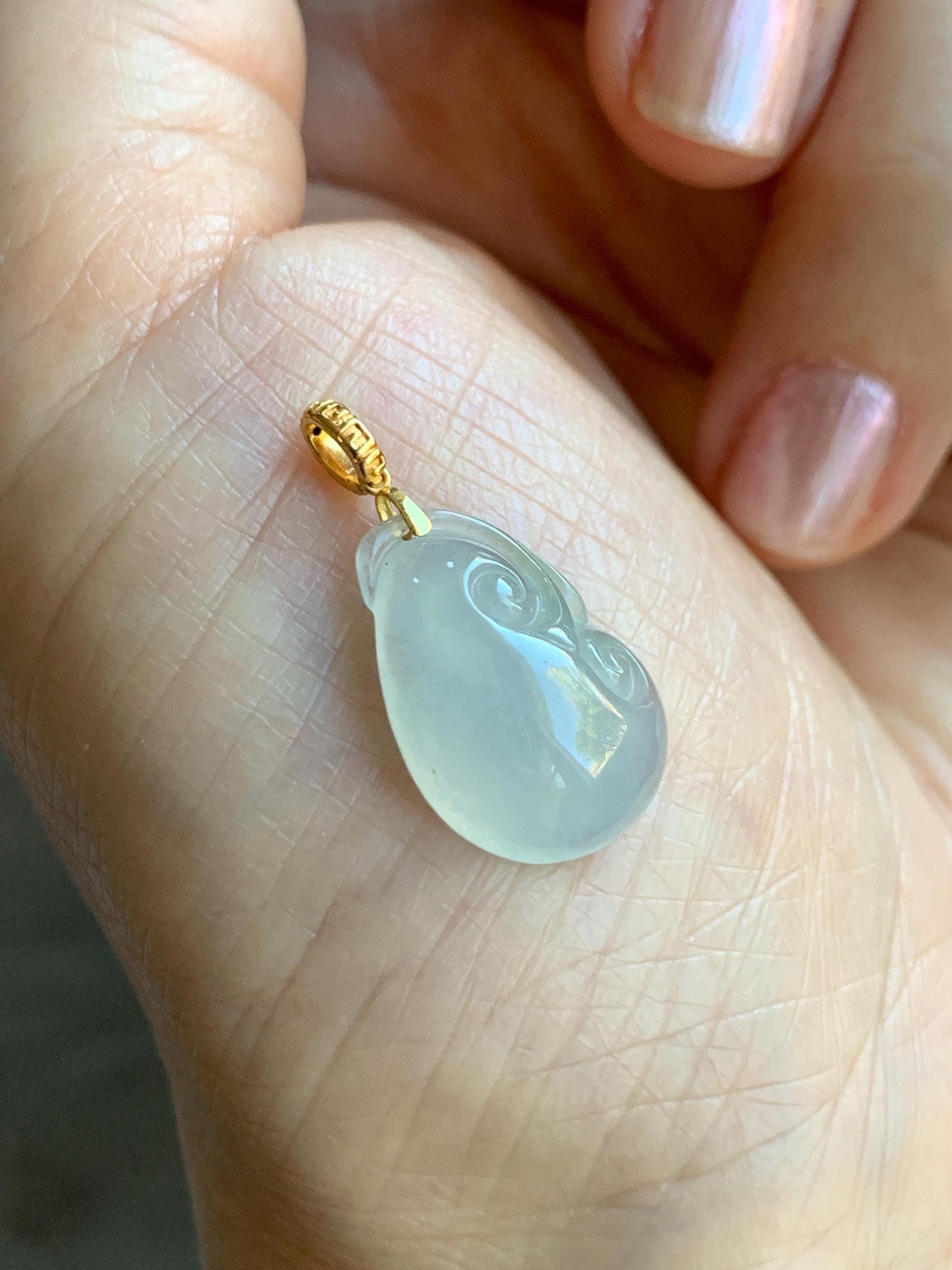 Natural Grade A Icy Highly Translucent White Jade Jadeite Ruyi Pendant 18K Yellow Gold Bail 天然冰胶白翡翠如意镶嵌吊坠 MBR280
